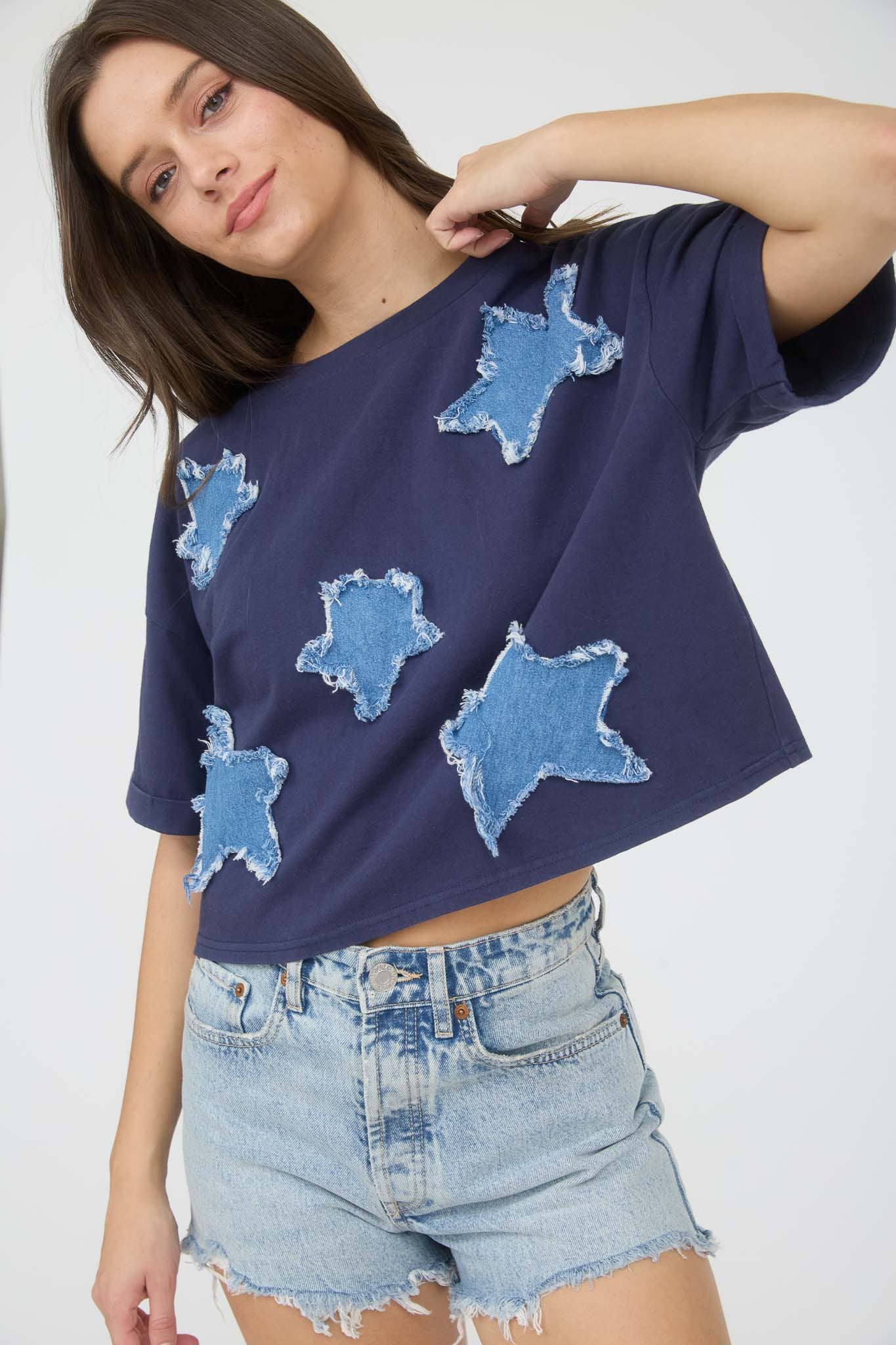 DENIM STAR PATCH SHORT SLEEVE KNIT T-SHIRT: NAVY