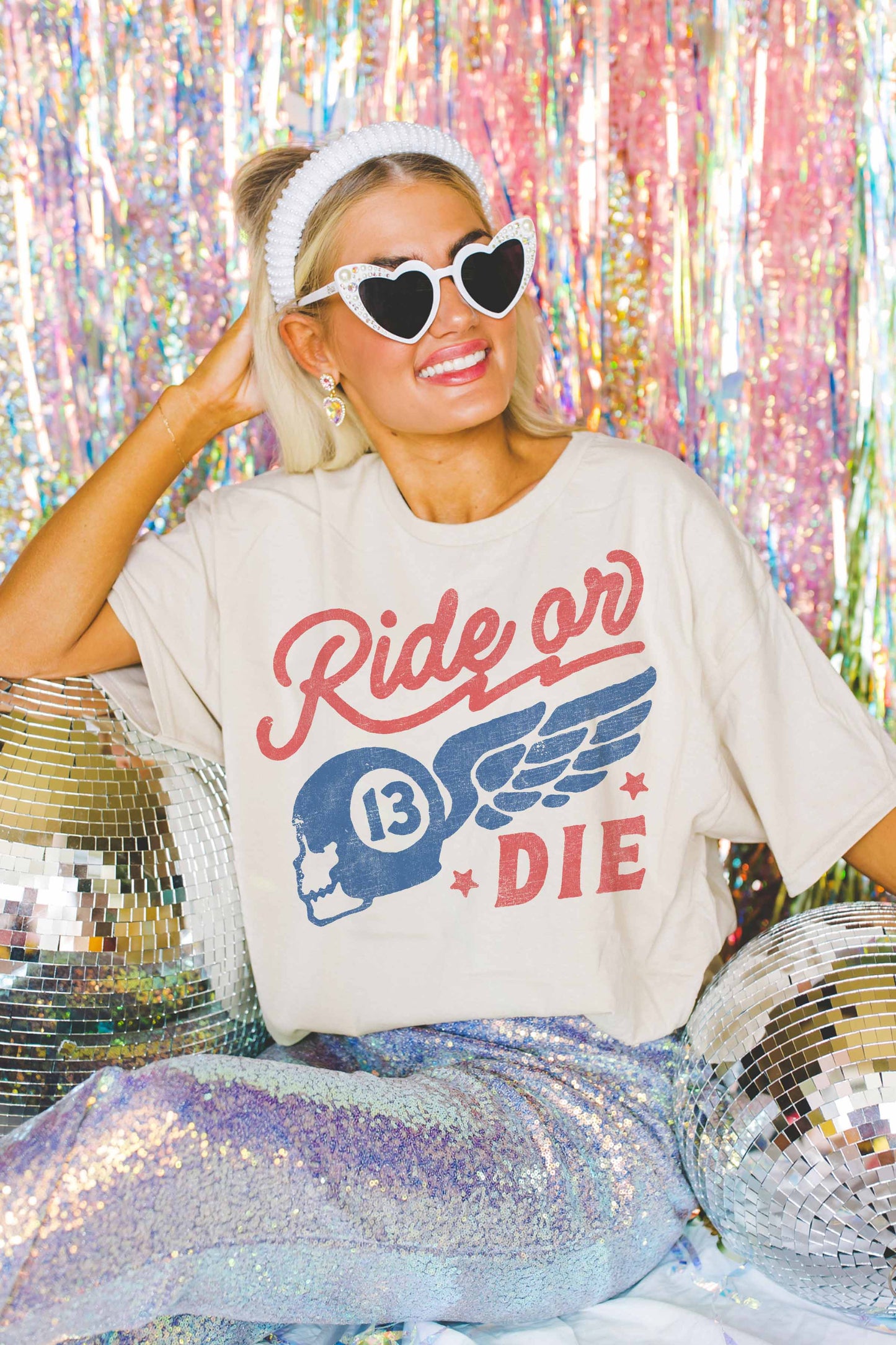 RIDE ON DIE OVERSIZED GRAPHIC TEE