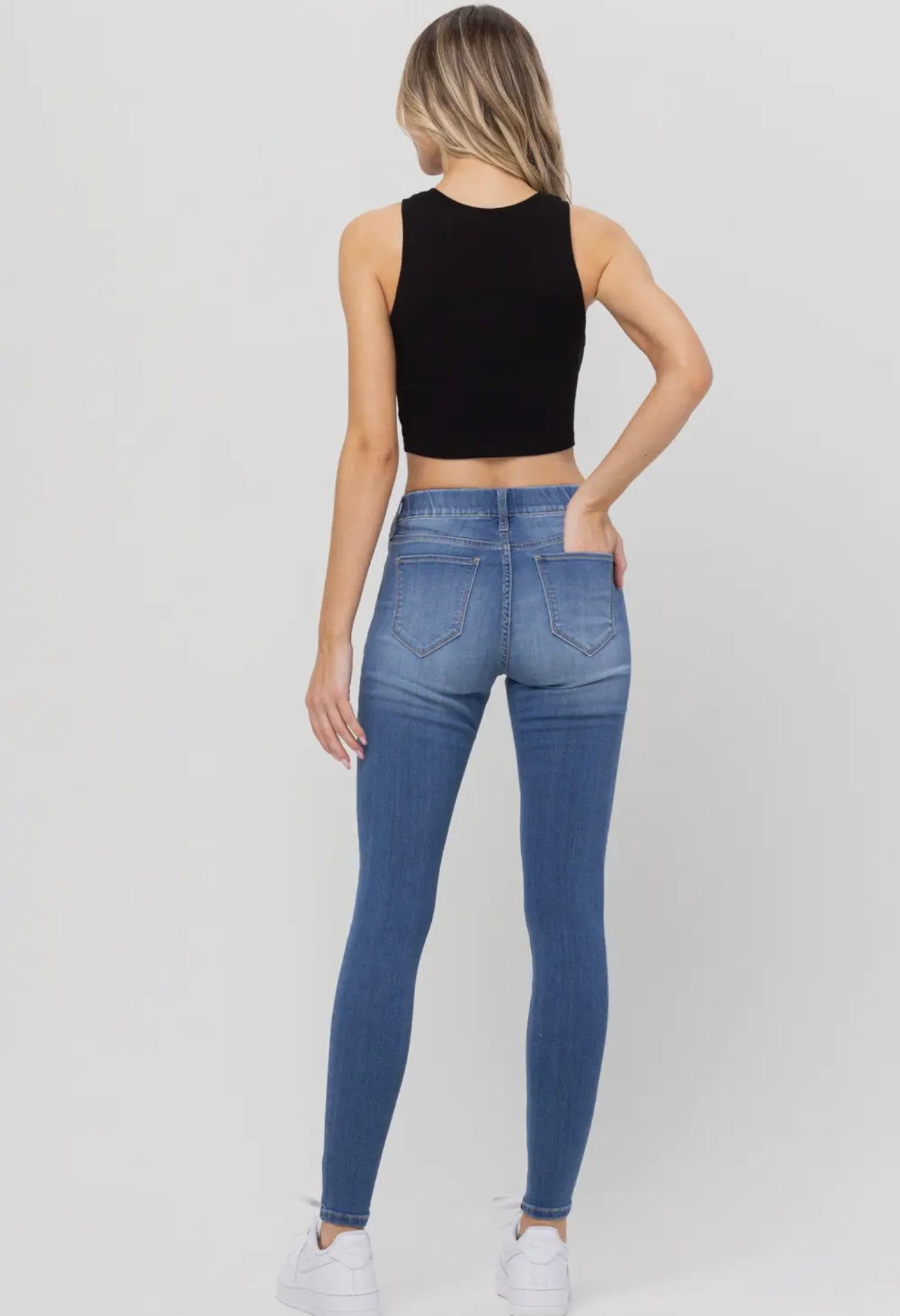 Jelly Jeans Mid Rise Pull On Skinny