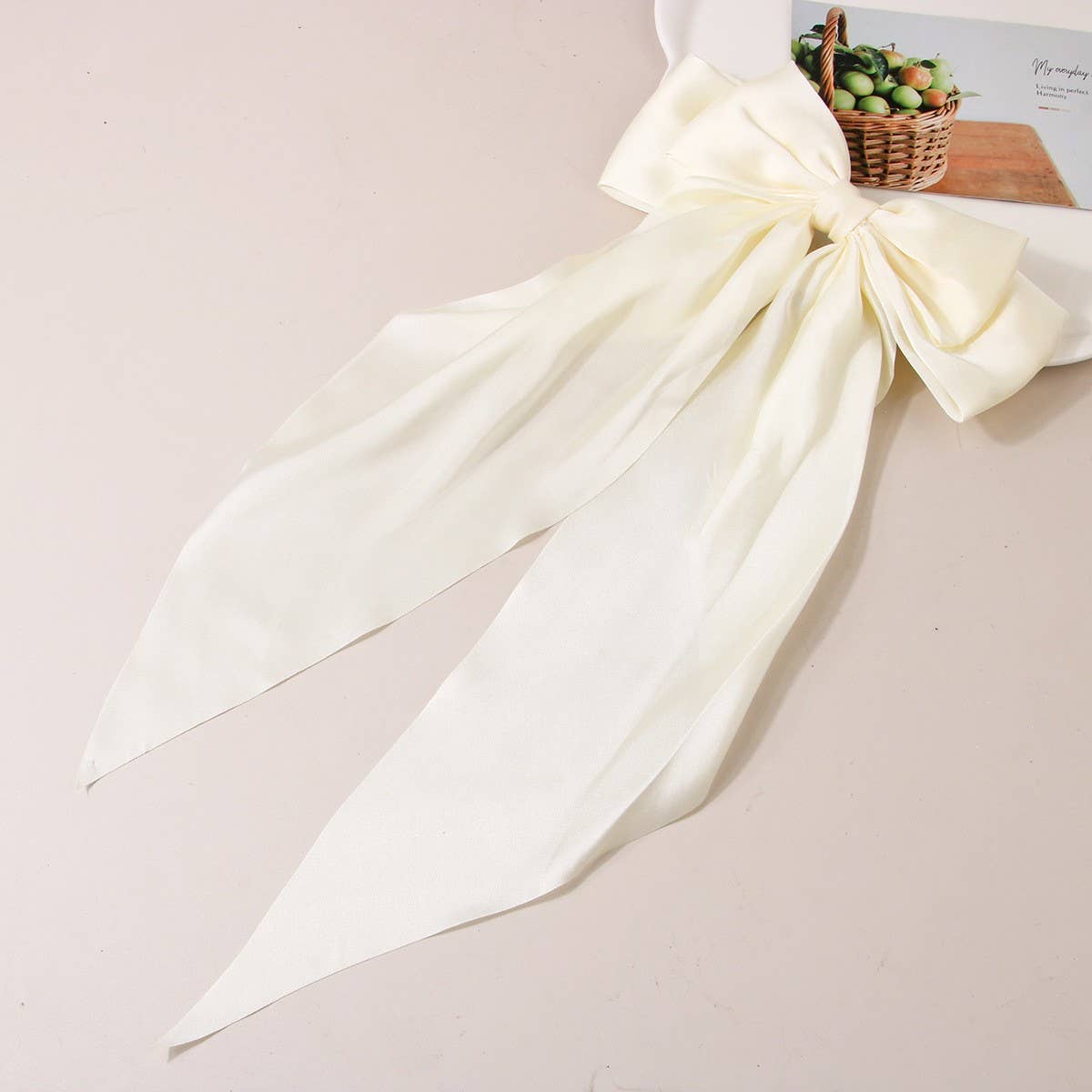 SIMPLE TEMPERAMENT BOW HAIR CLIP: LTBLUE