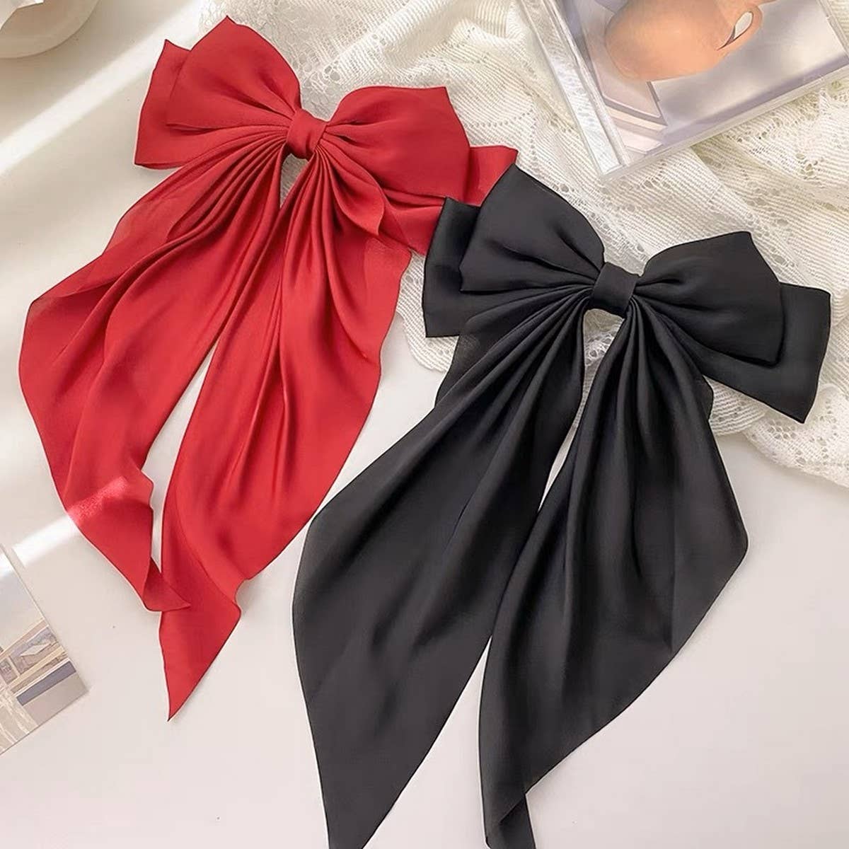 SIMPLE TEMPERAMENT BOW HAIR CLIP: LTBLUE