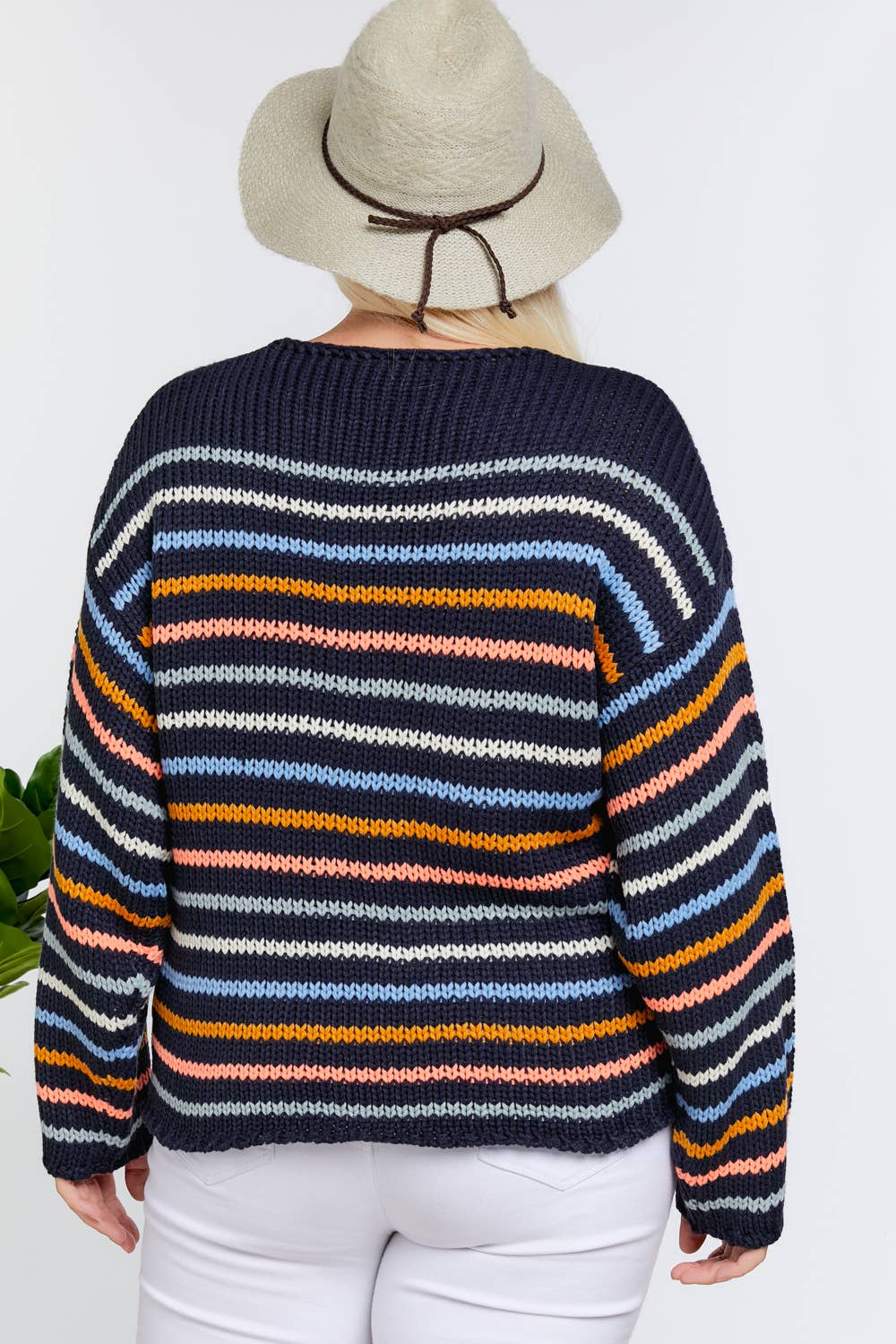PLUS STRIPE ROUND NECK KNIT SWEATER