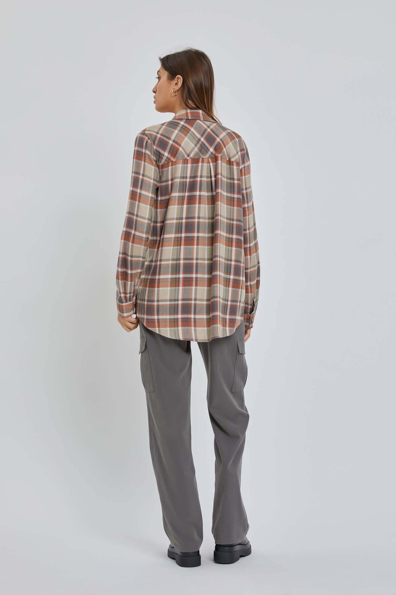 PLUS SIZE CLASSIC SAGE PLAID FLANNEL SHIRT