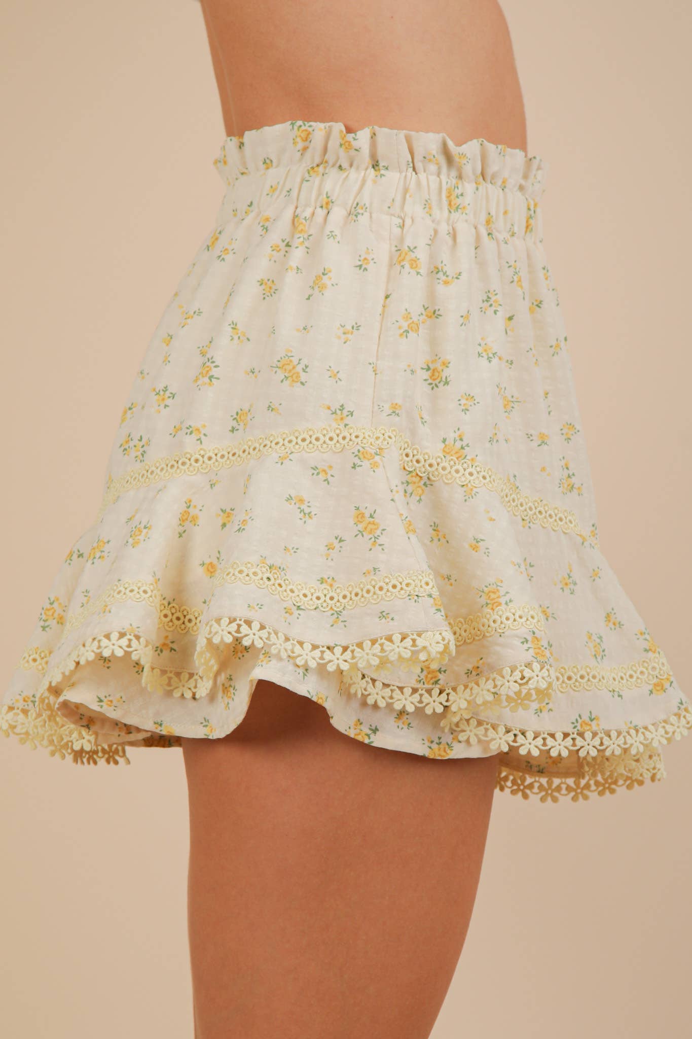 Floral Printed Ruffled Shorts W/ Crochet Trim