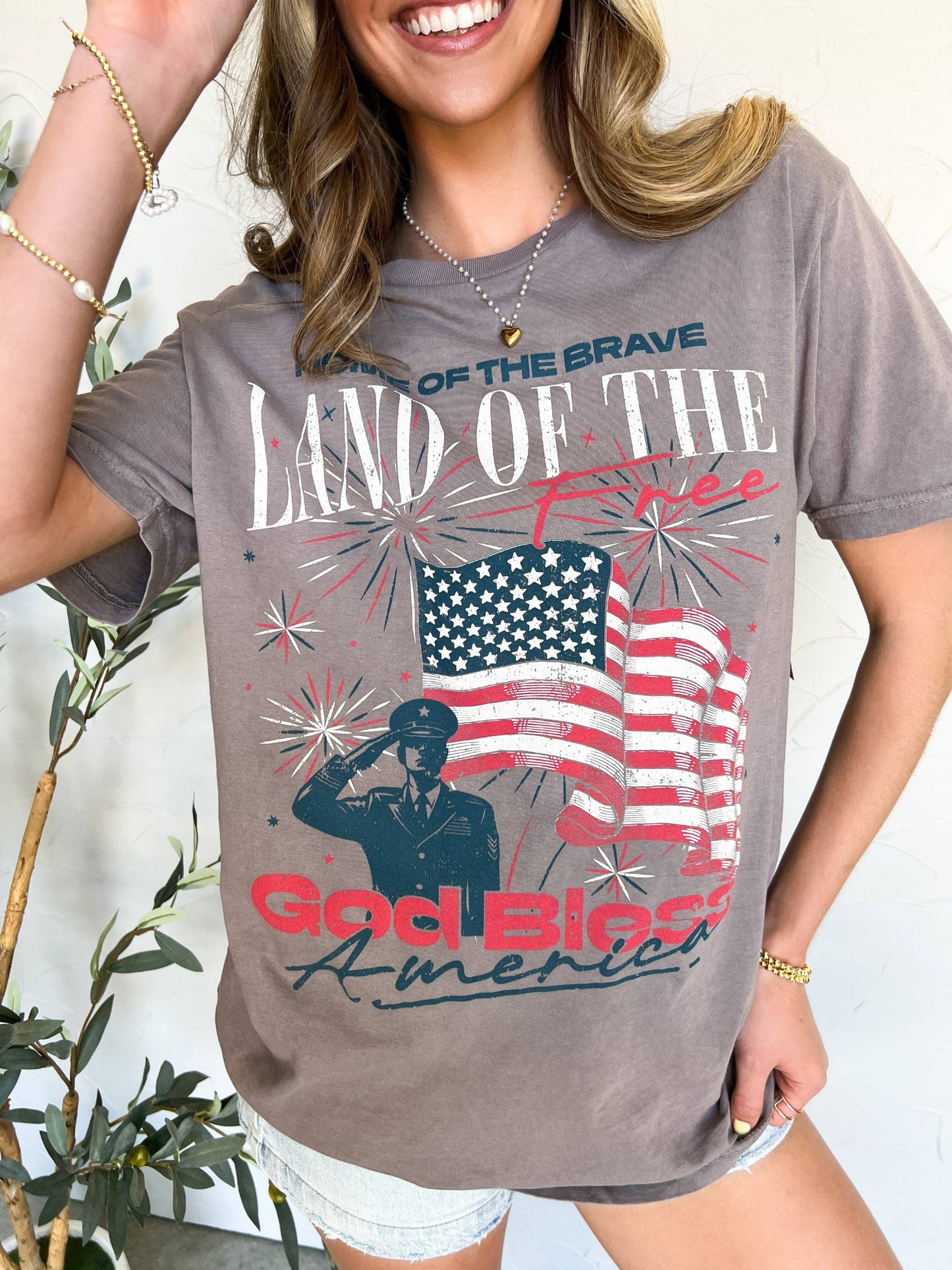 Vintage Old Glory Graphic Tee