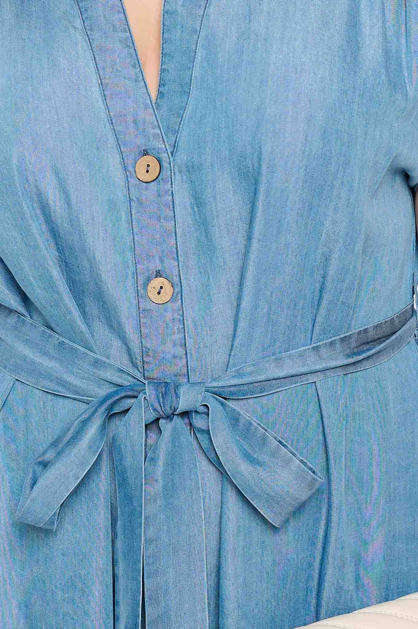 PLUS CHAMBRAY BUTTON DOWN BELTED MIDI DRESS: CHAMBRAY