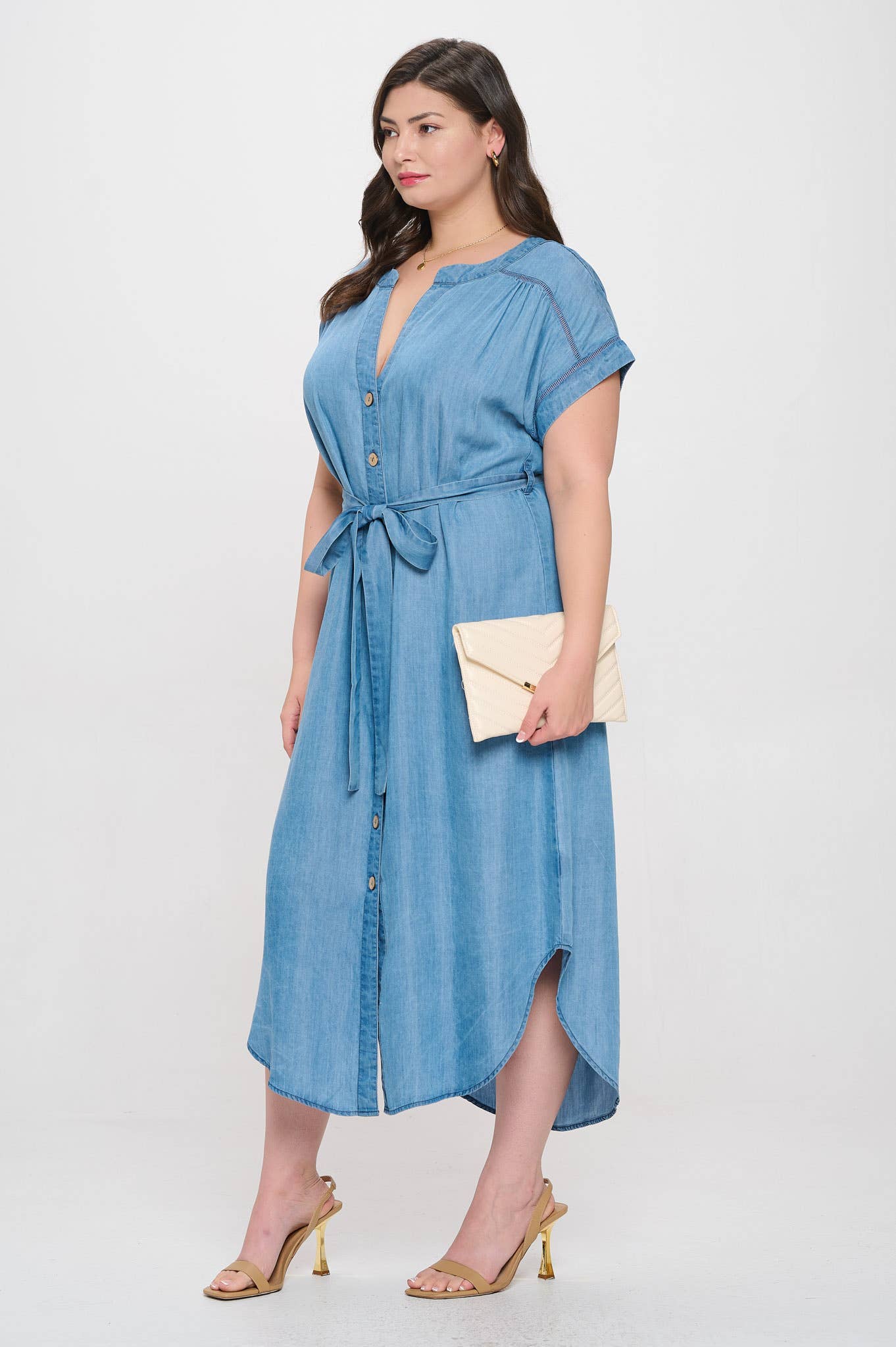 PLUS CHAMBRAY BUTTON DOWN BELTED MIDI DRESS: CHAMBRAY