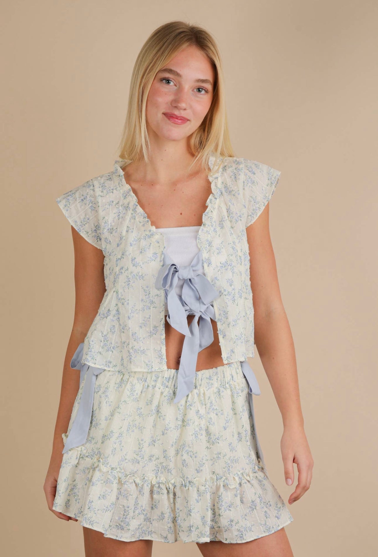 Floral Print Side Bow Mini Skort w Deep V Bow Tie Top Set