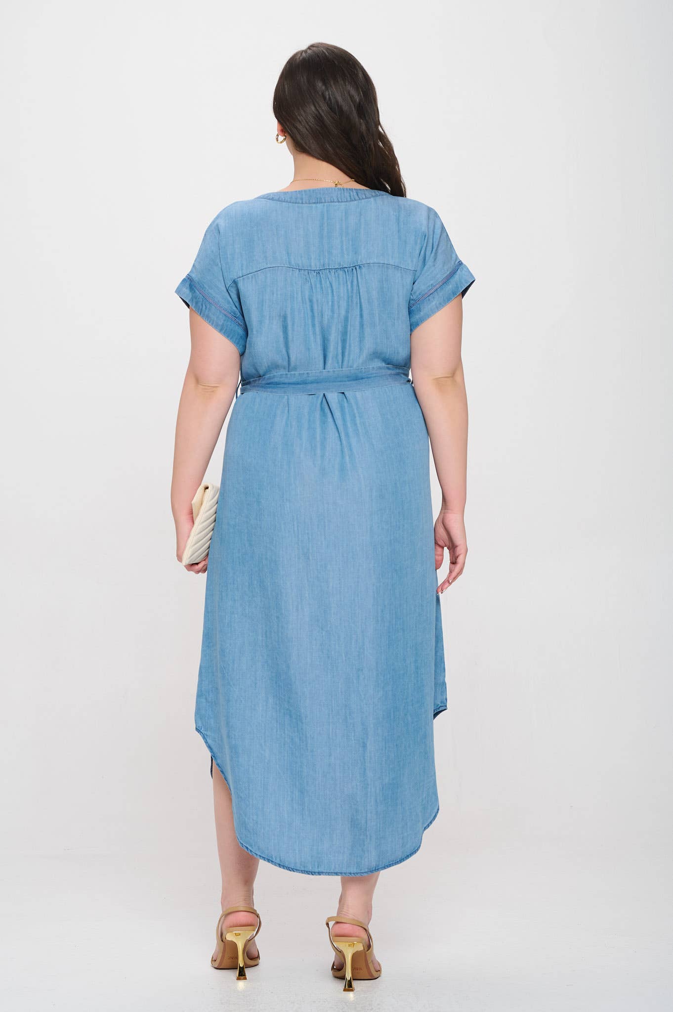 PLUS CHAMBRAY BUTTON DOWN BELTED MIDI DRESS: CHAMBRAY
