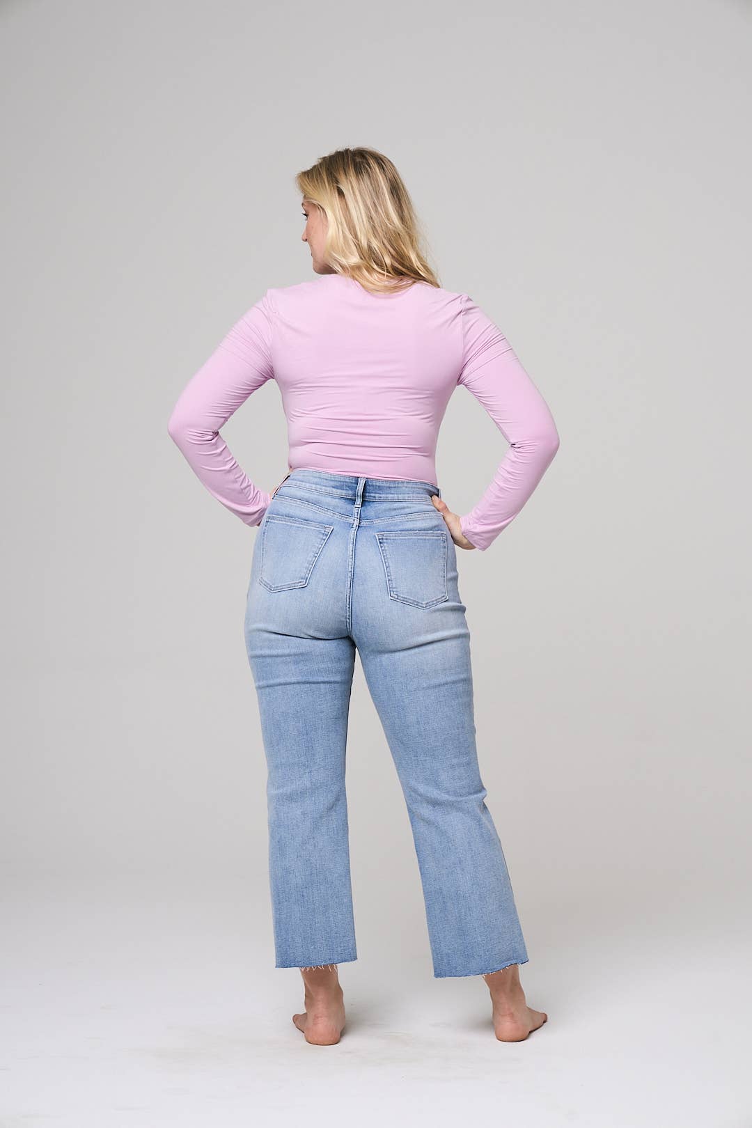 PLUS ULTRA STRETCH M/R KICK FLARE IN MEDIUM