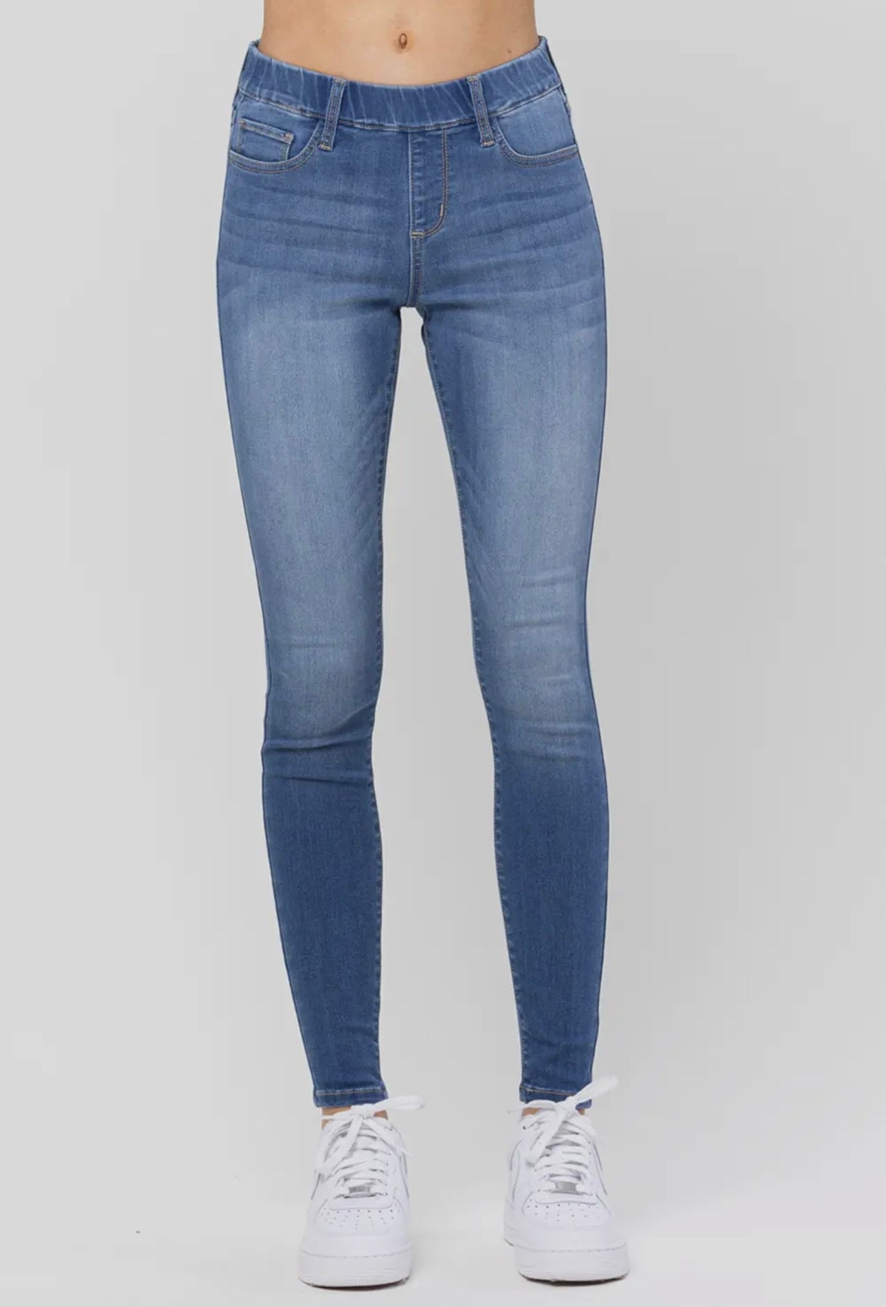Jelly Jeans Mid Rise Pull On Skinny
