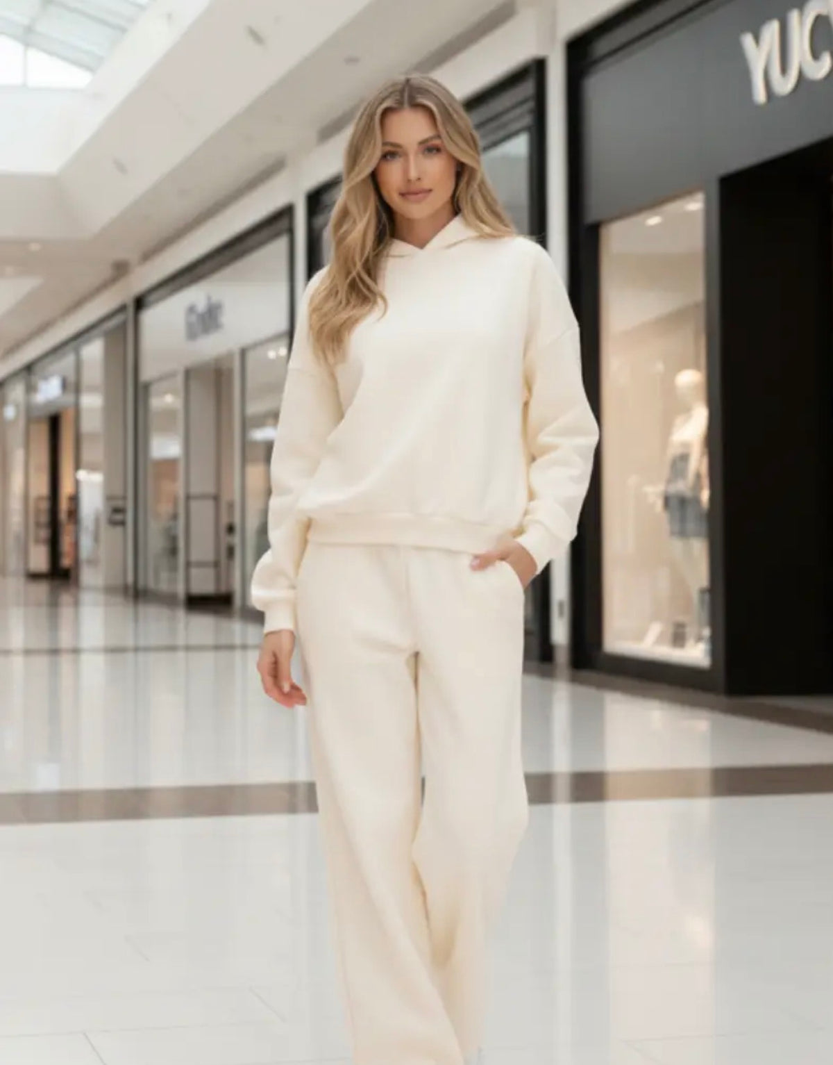 FLEECE BOW WITH SIDE POCKET WIDE LEG PANTS AND MATCHING BOW HOODIE