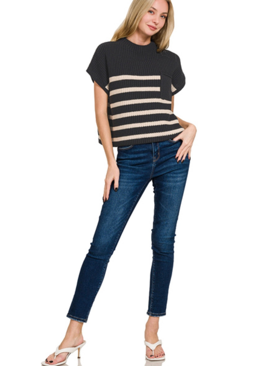 SHORT SLEEVE STRIPE SWEATER