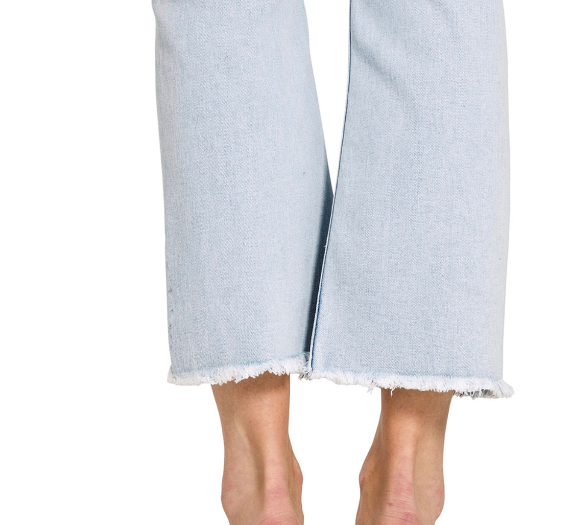HIGH RISE STRAIGHT RAW HEM CROPPED DENIM JEANS