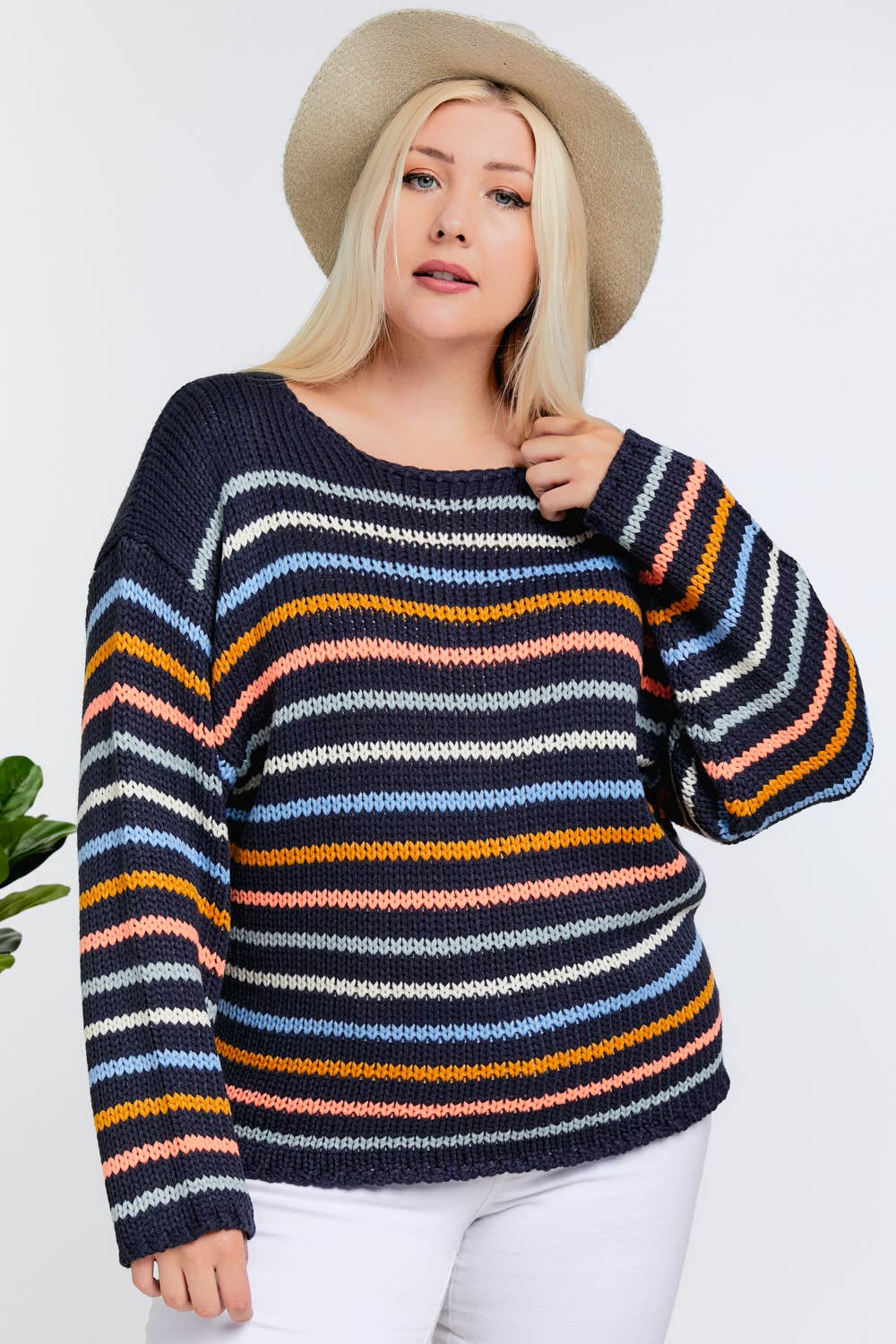 PLUS STRIPE ROUND NECK KNIT SWEATER