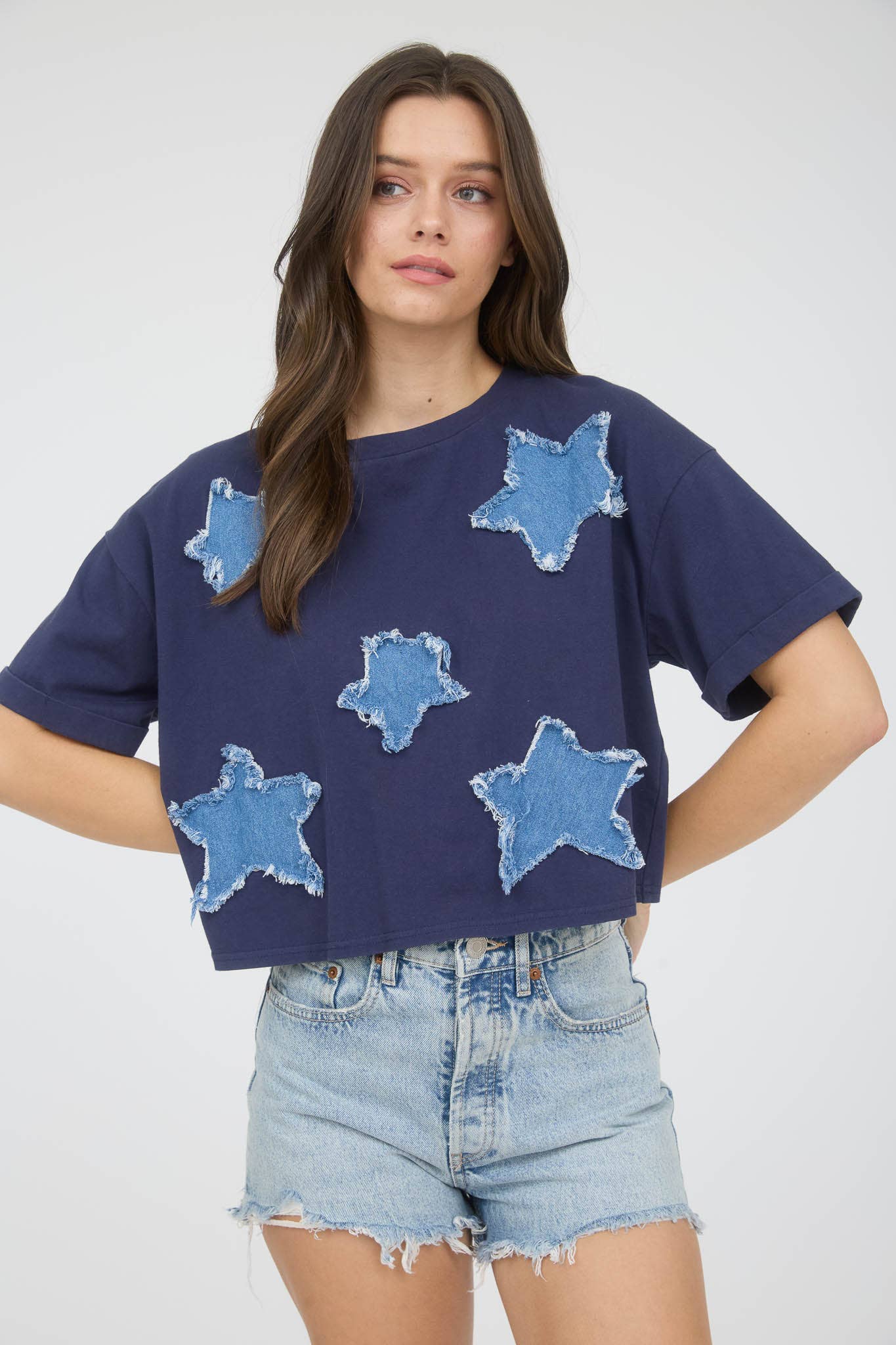 DENIM STAR PATCH SHORT SLEEVE KNIT T-SHIRT: NAVY