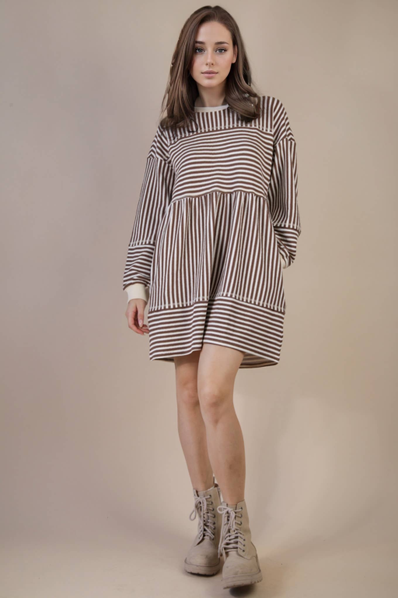 Oversized Striped Casual Knit Mini Dress: MOCHA STRIPE