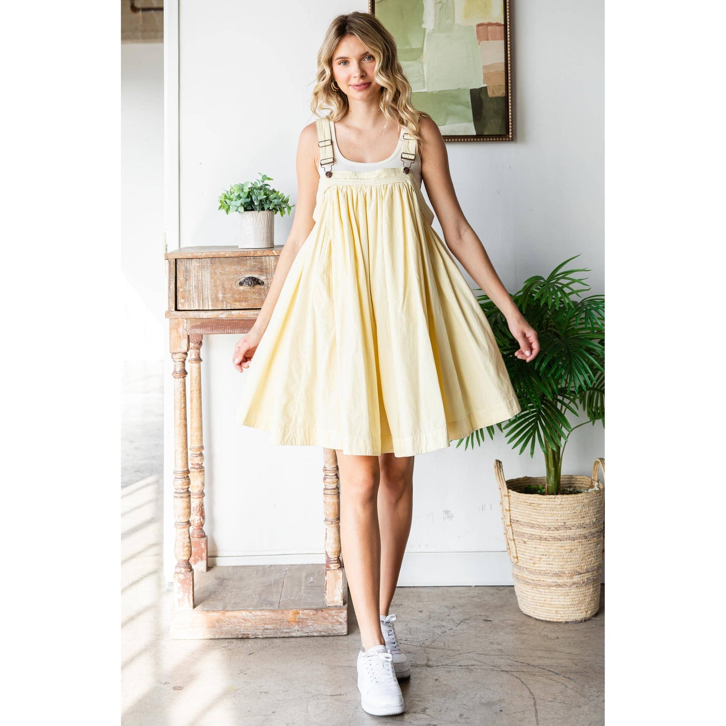 Overall Style Flowy Dress with Pockets