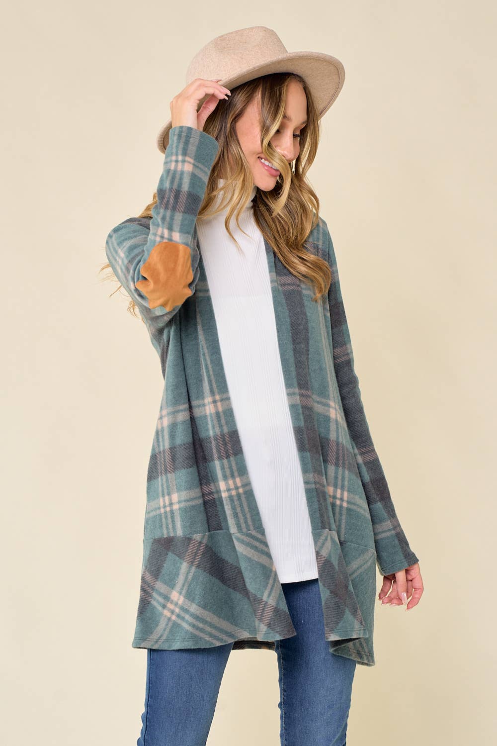 Plaid Hacci Cardi w Suede Elbow Patches