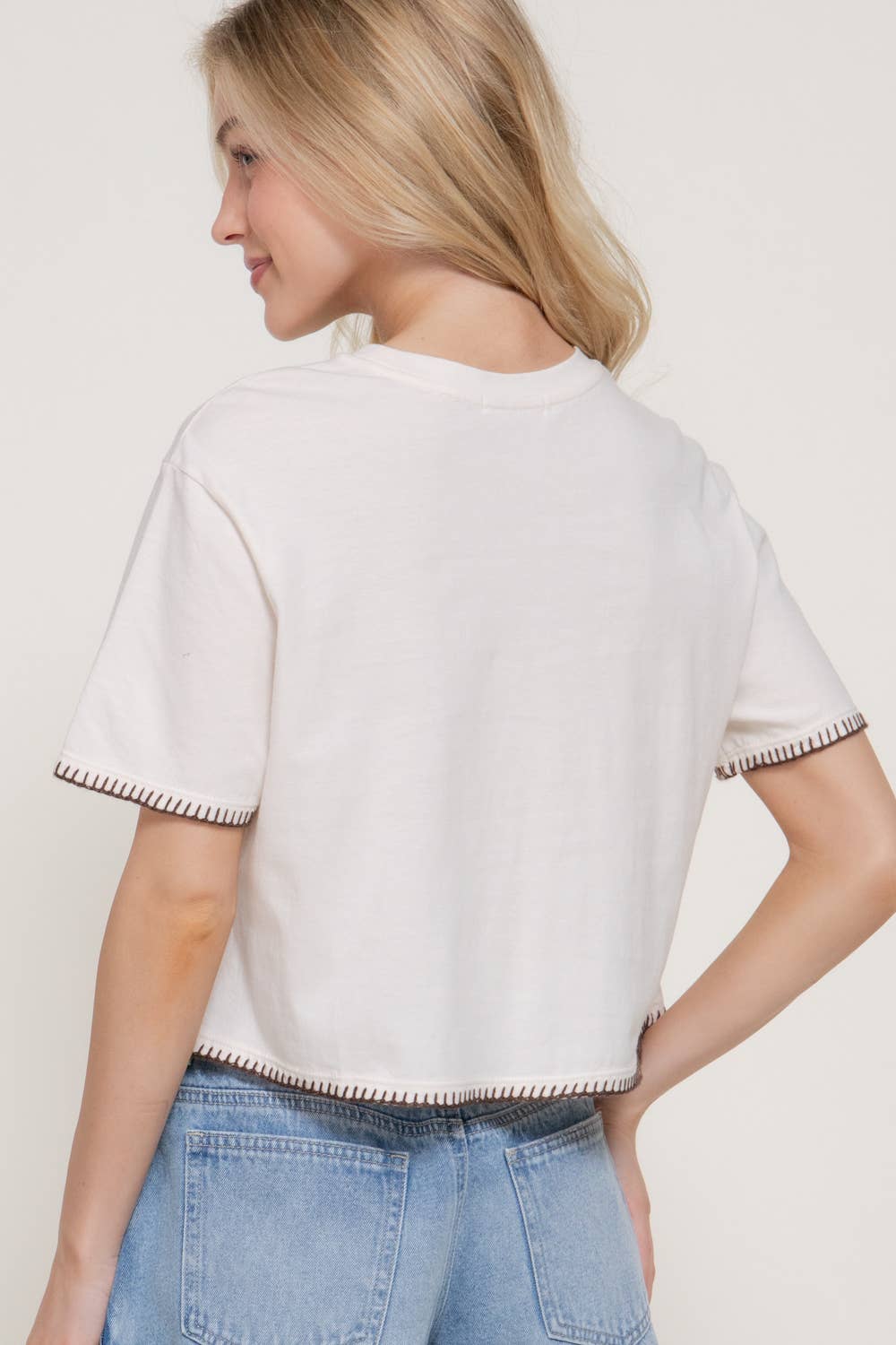 Short Sleeve Round Neck Palm Tree Embroidery Detail