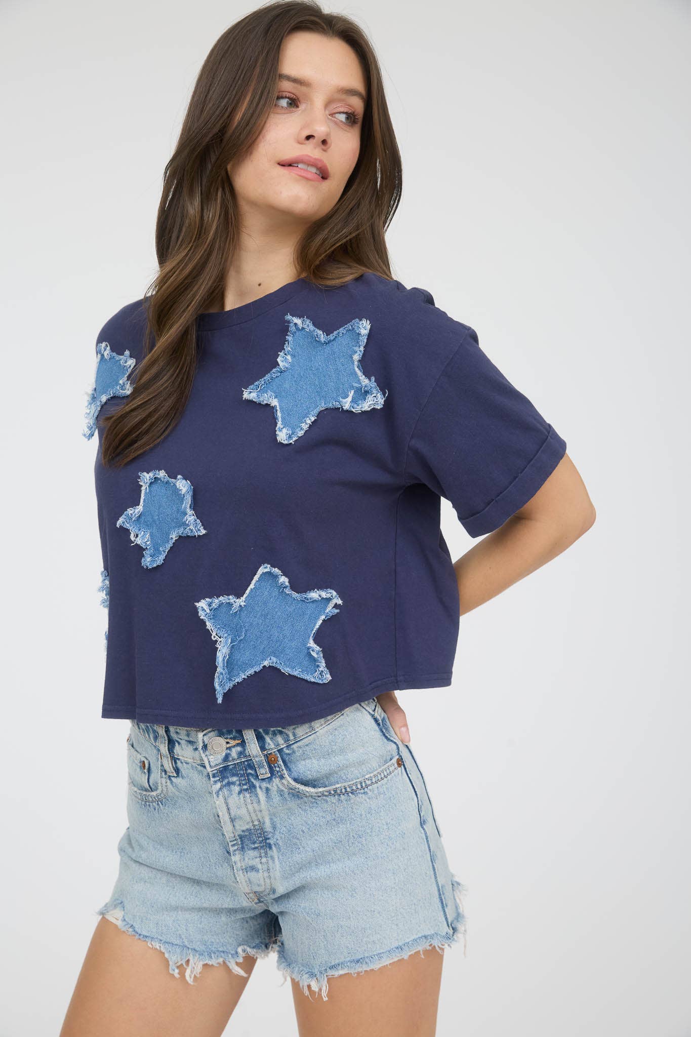 DENIM STAR PATCH SHORT SLEEVE KNIT T-SHIRT: NAVY
