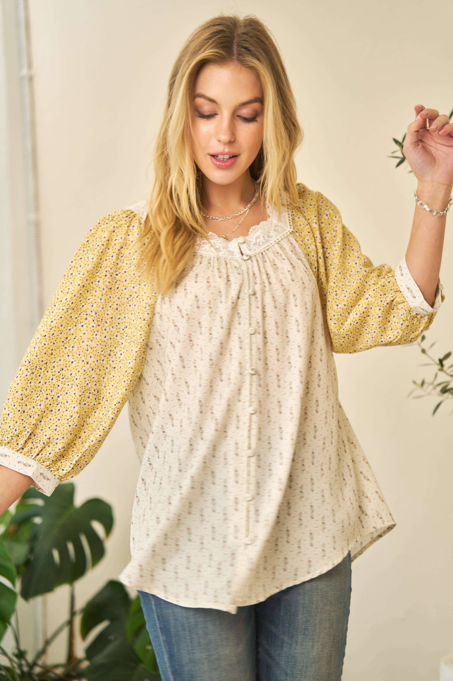 PLUS FLORAL PRINTED BUTTON DOWN LOOSE TOP
