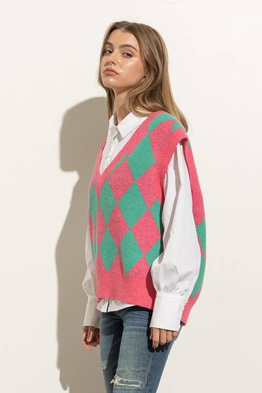 PINK ARGYLE PRINT SLEEVELESS SWEATER VEST