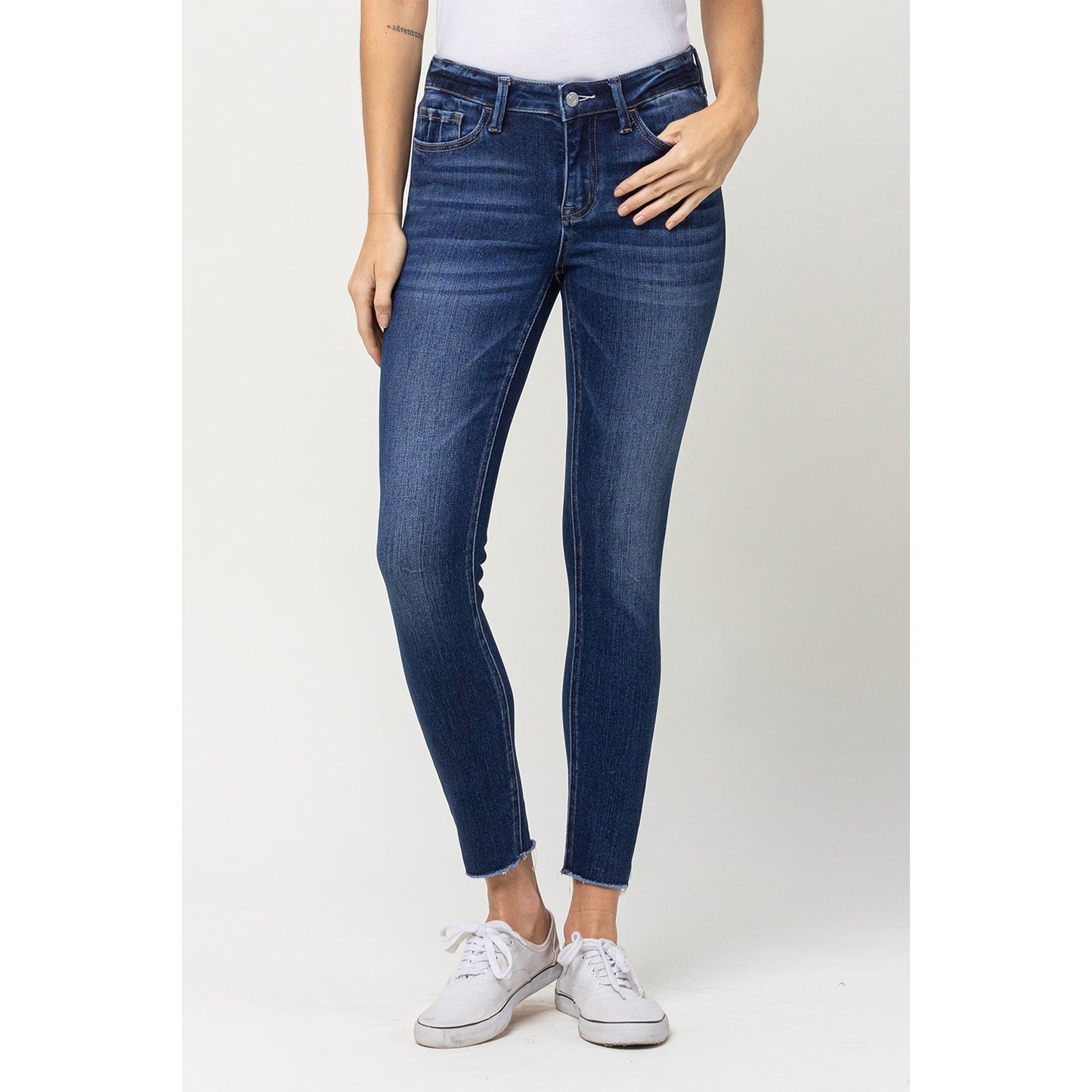 MID RISE CROP SKINNY