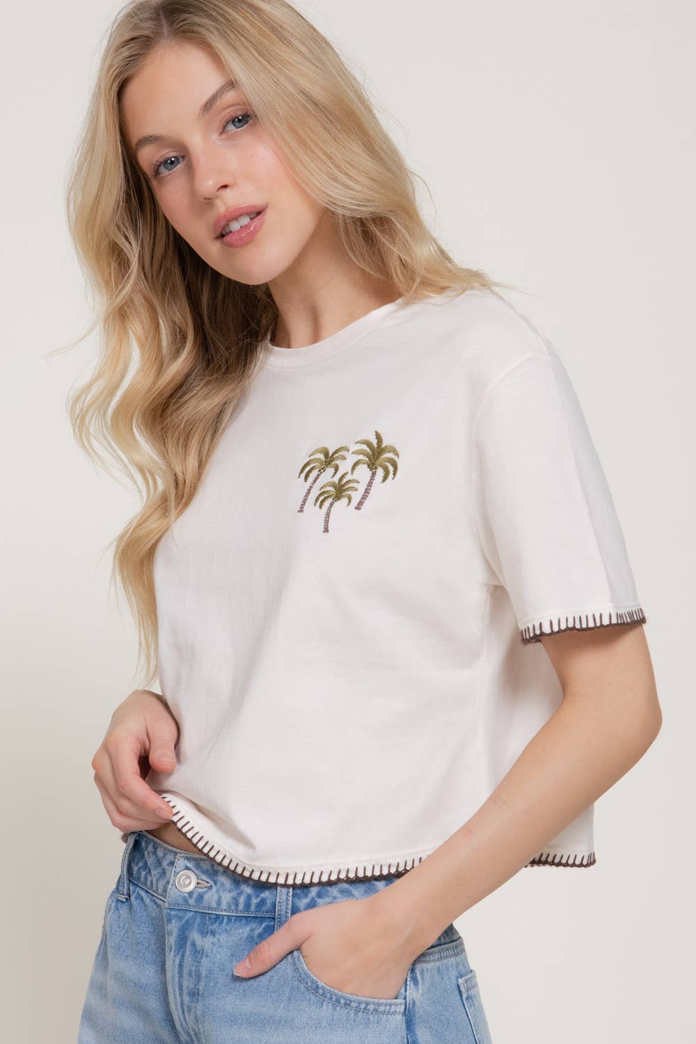Short Sleeve Round Neck Palm Tree Embroidery Detail