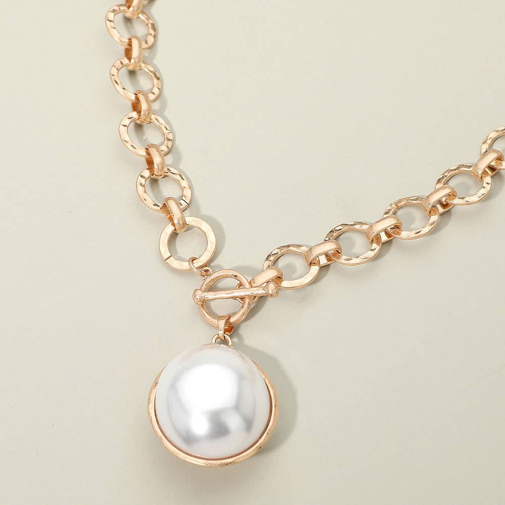 Bold Oval Gemstone Pendant Brushed Metal Chunky Chain Toggle Necklace: Green