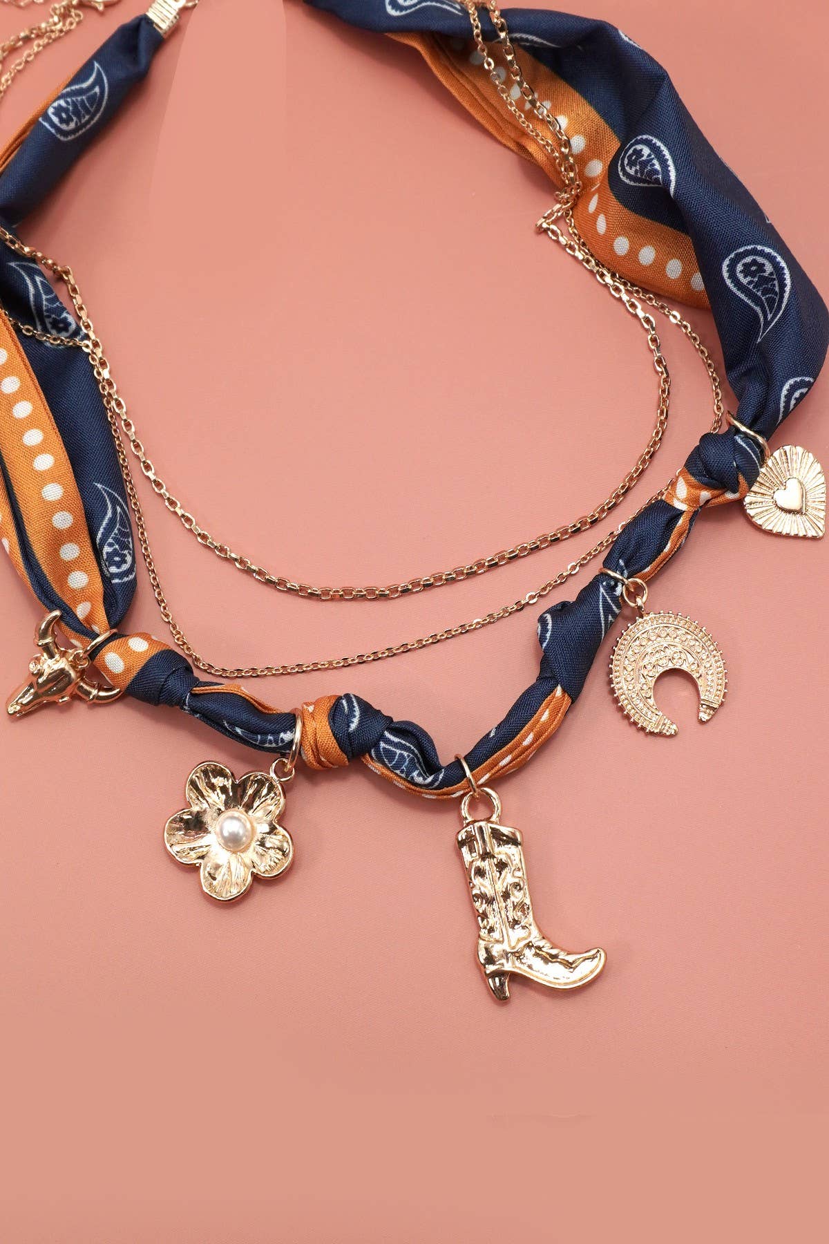 SCARF CHARM NECKLACE NAVY/GOLD