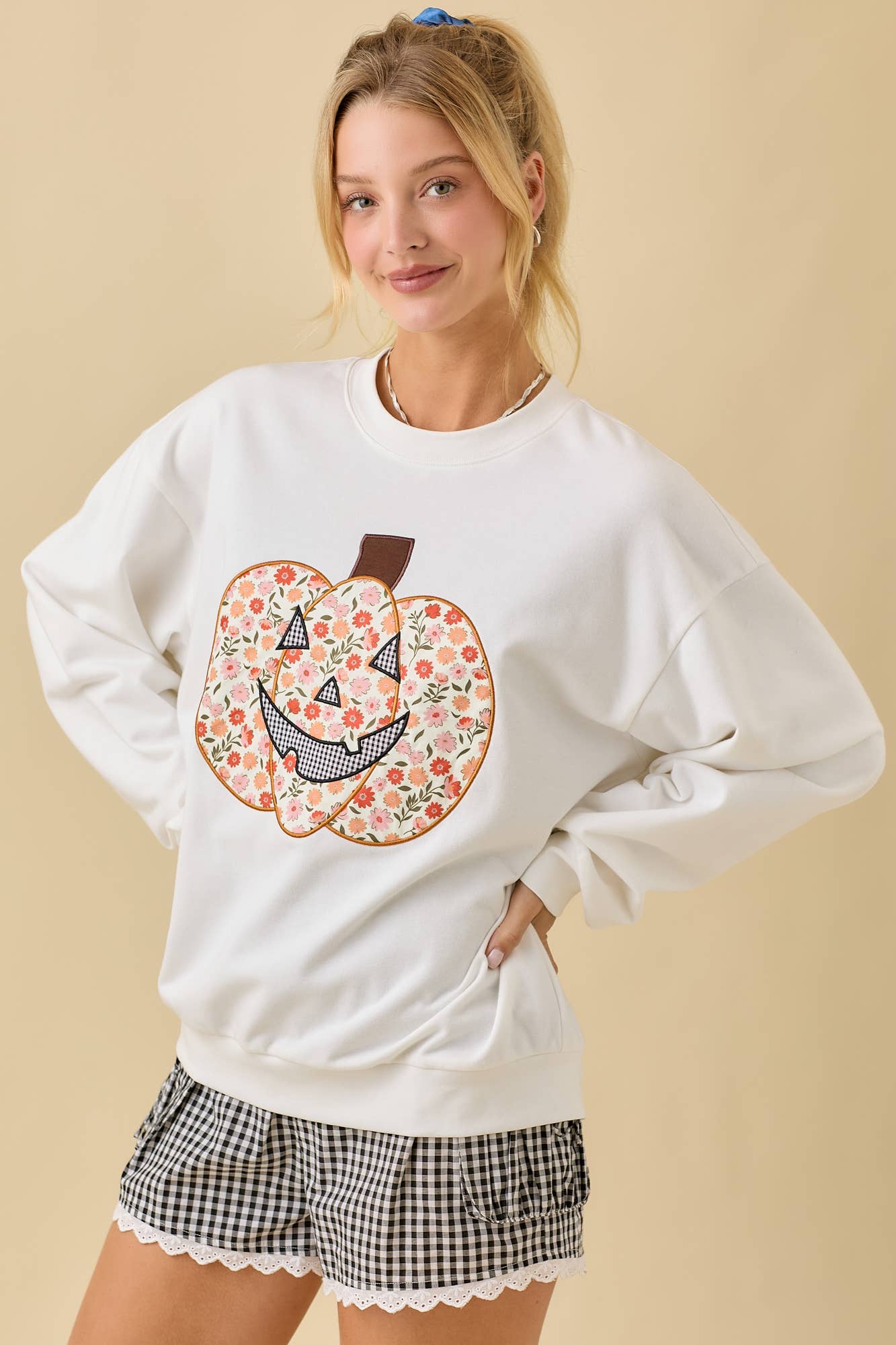 Crewneck With Floral Printed Pumpkin Patchwork