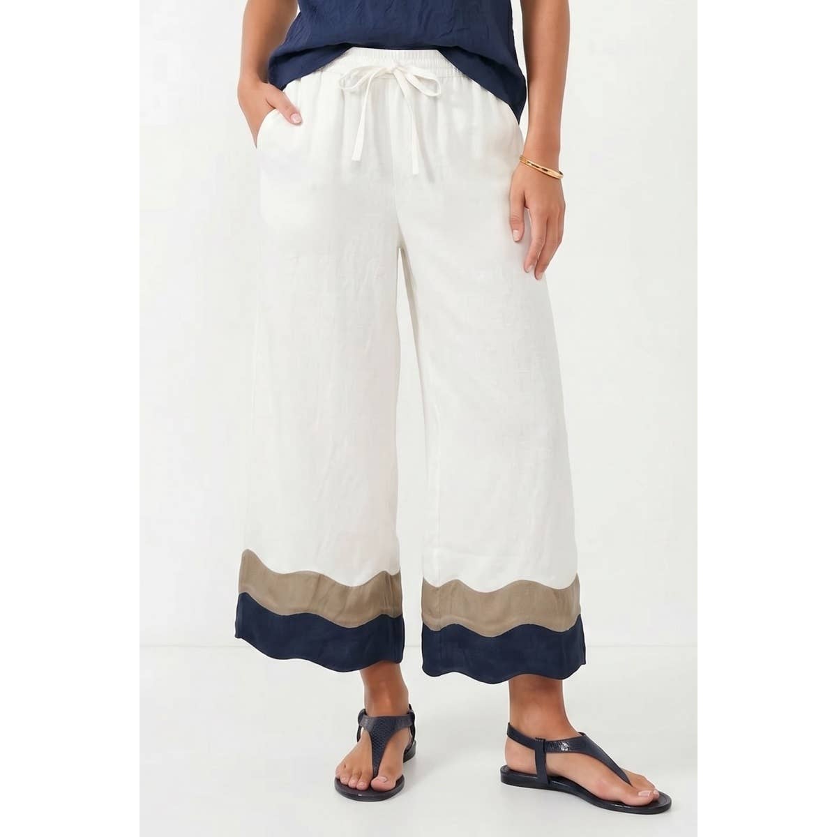 Wavy Colorblock Wide Leg Pants: Dark Navy / S