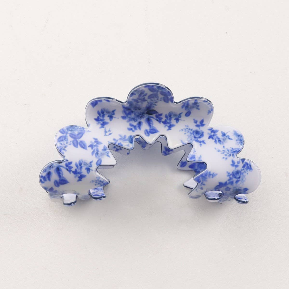 SIMPLE WAVE HAIR CLAW CLIP BLUE FLORAL ASSORTED