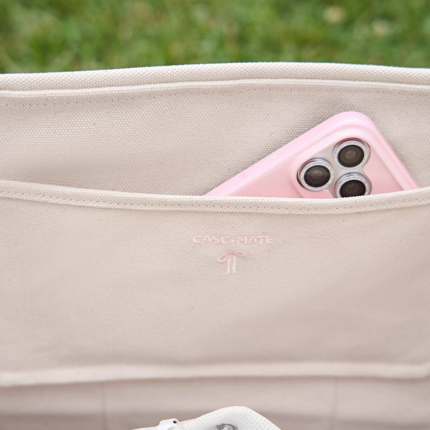 Case-Mate Canvas Tote: Ballet Pink Bow