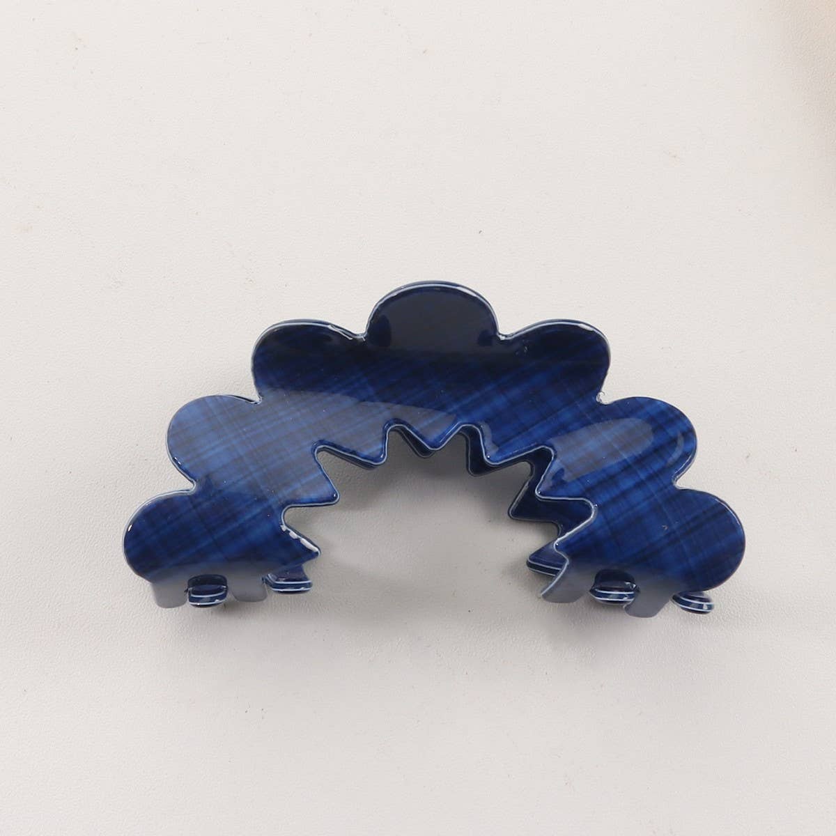 SIMPLE WAVE HAIR CLAW CLIP BLUE FLORAL ASSORTED