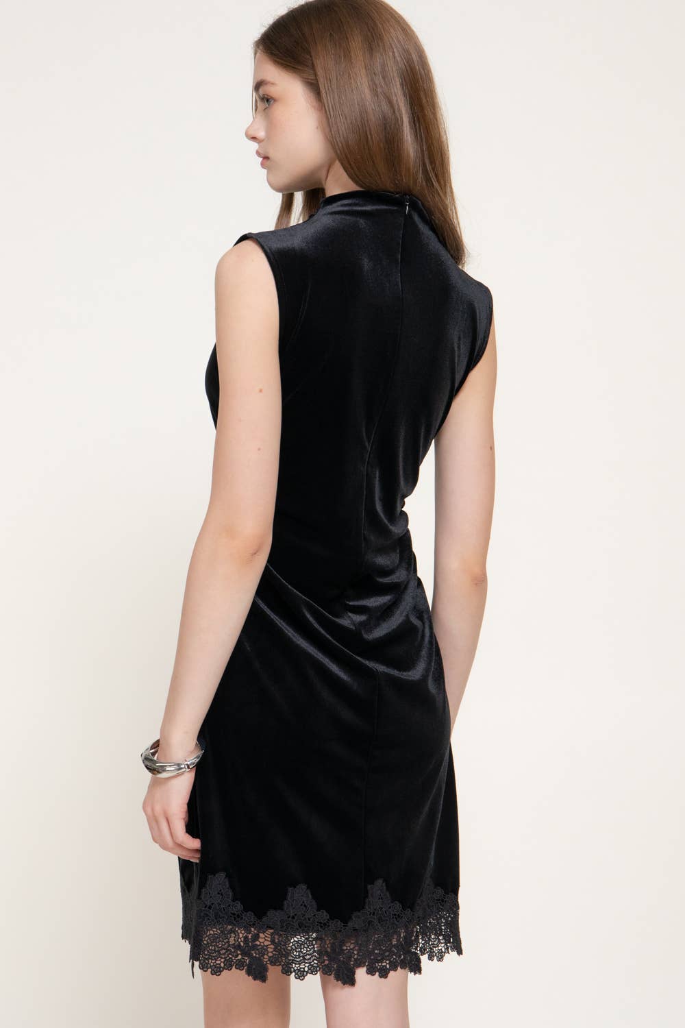 Sleeveless High Neck Lace Trim Velvet Mini Dress