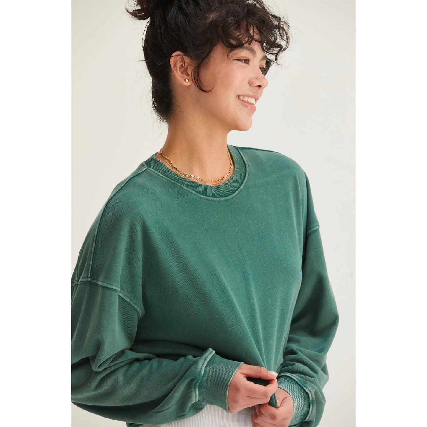 CROPPED CREWNECK SWEATSHIRT WITH RAW HEM