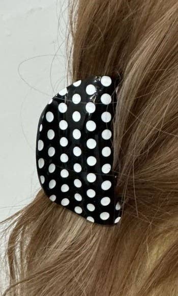 JUMBO POLKA DOT HAIR CLAW CLIPS | White