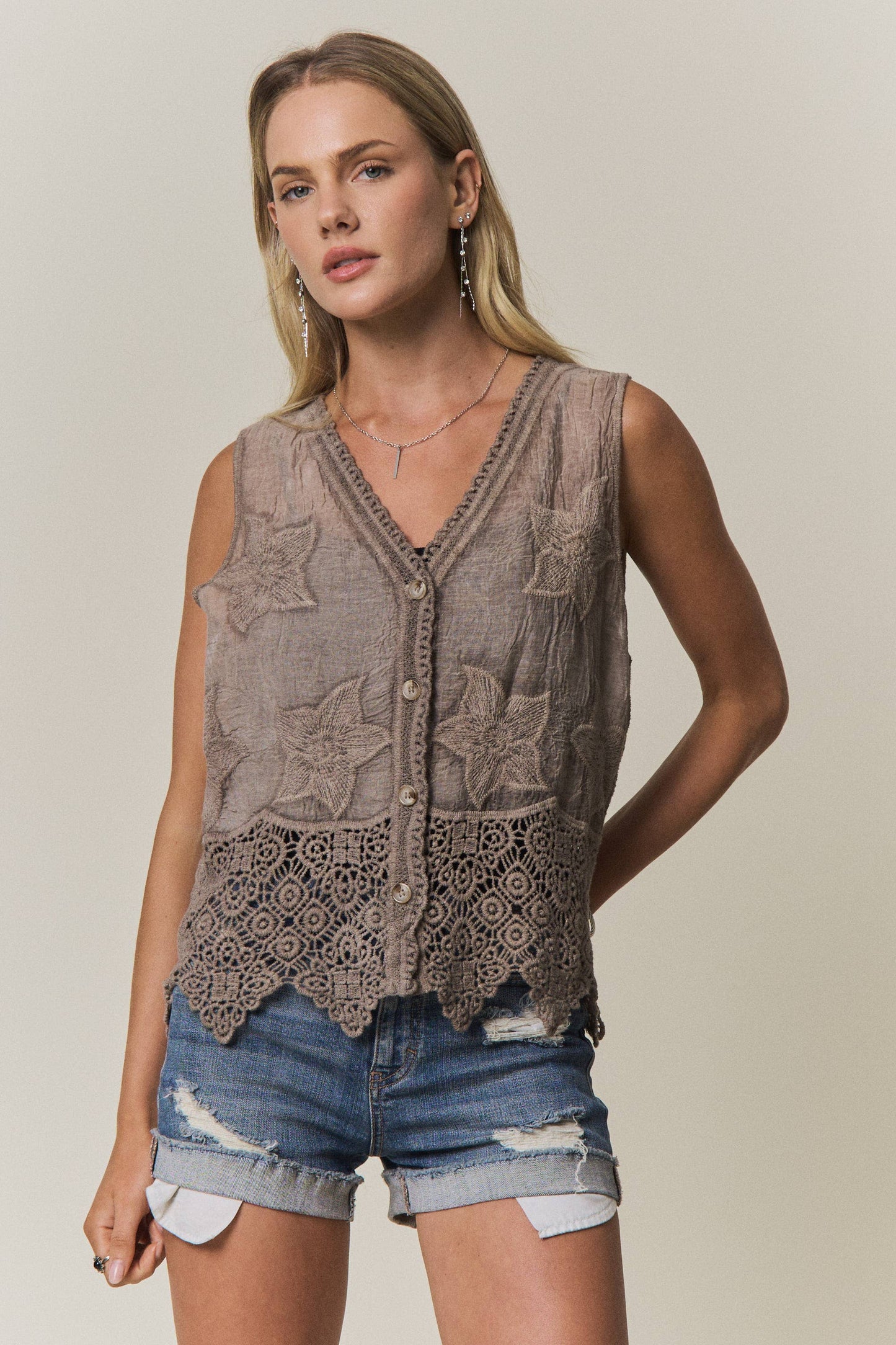 BOHO LACE PANEL BUTTON-FRONT VEST COFFEE ONE-SIZE