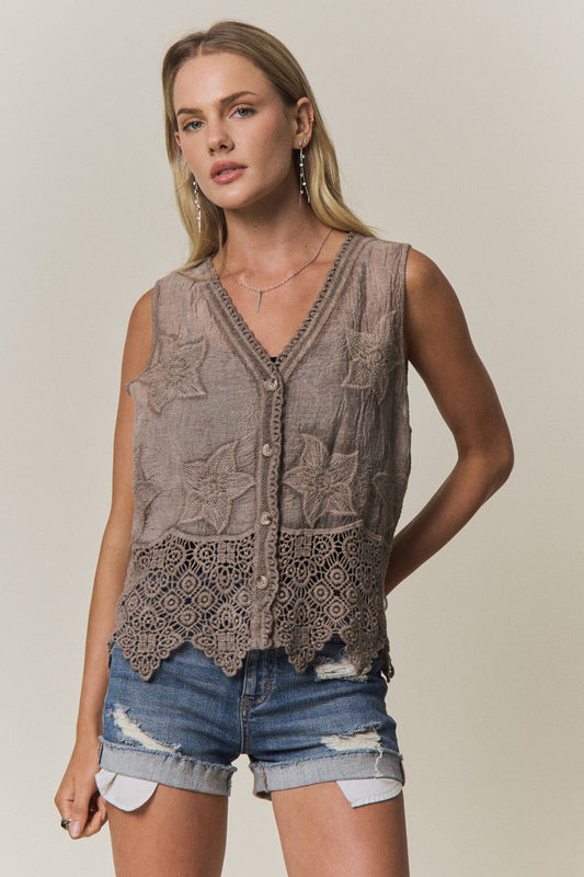 BOHO LACE PANEL BUTTON-FRONT VEST COFFEE ONE-SIZE