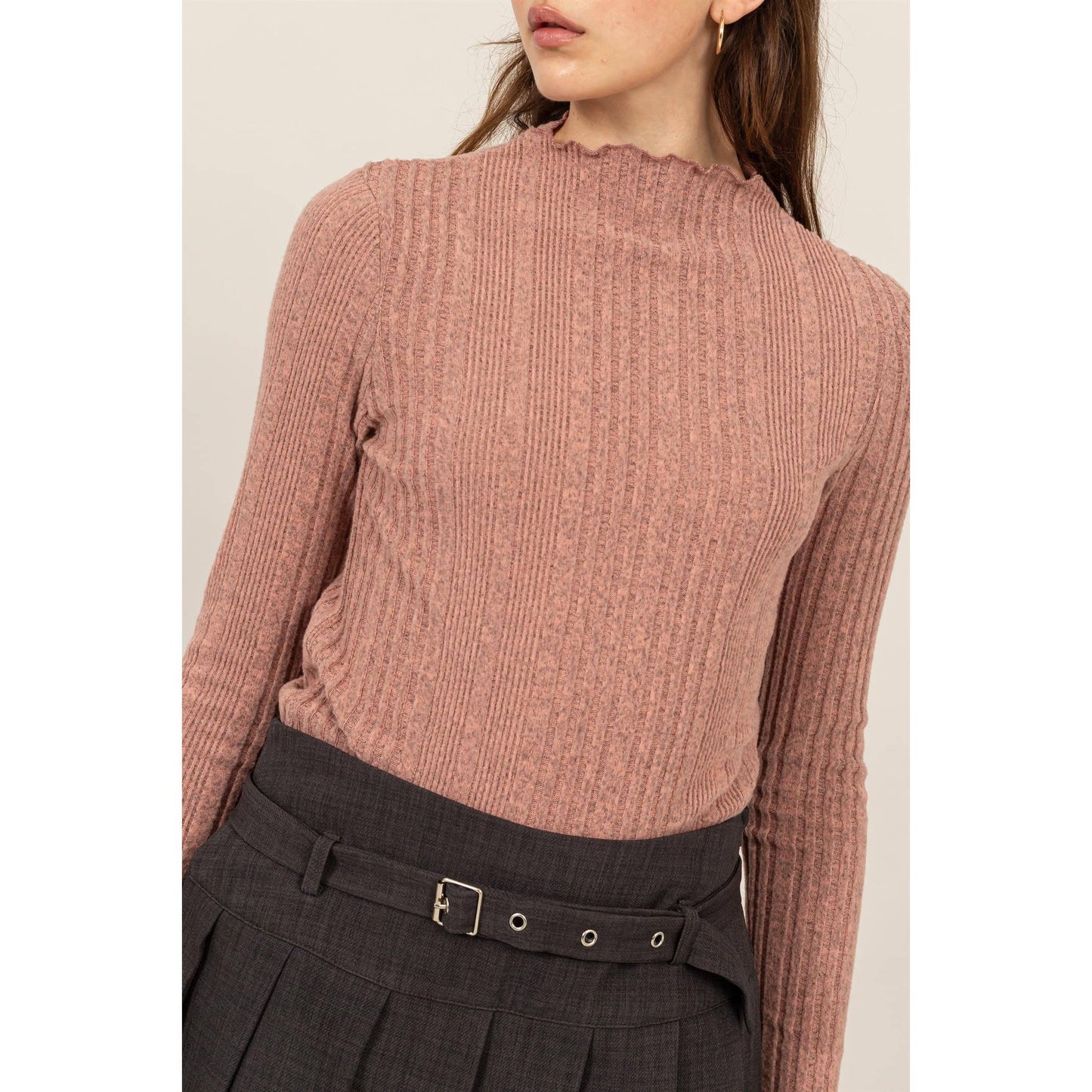 MOCK NECK RIBBED SWEATER