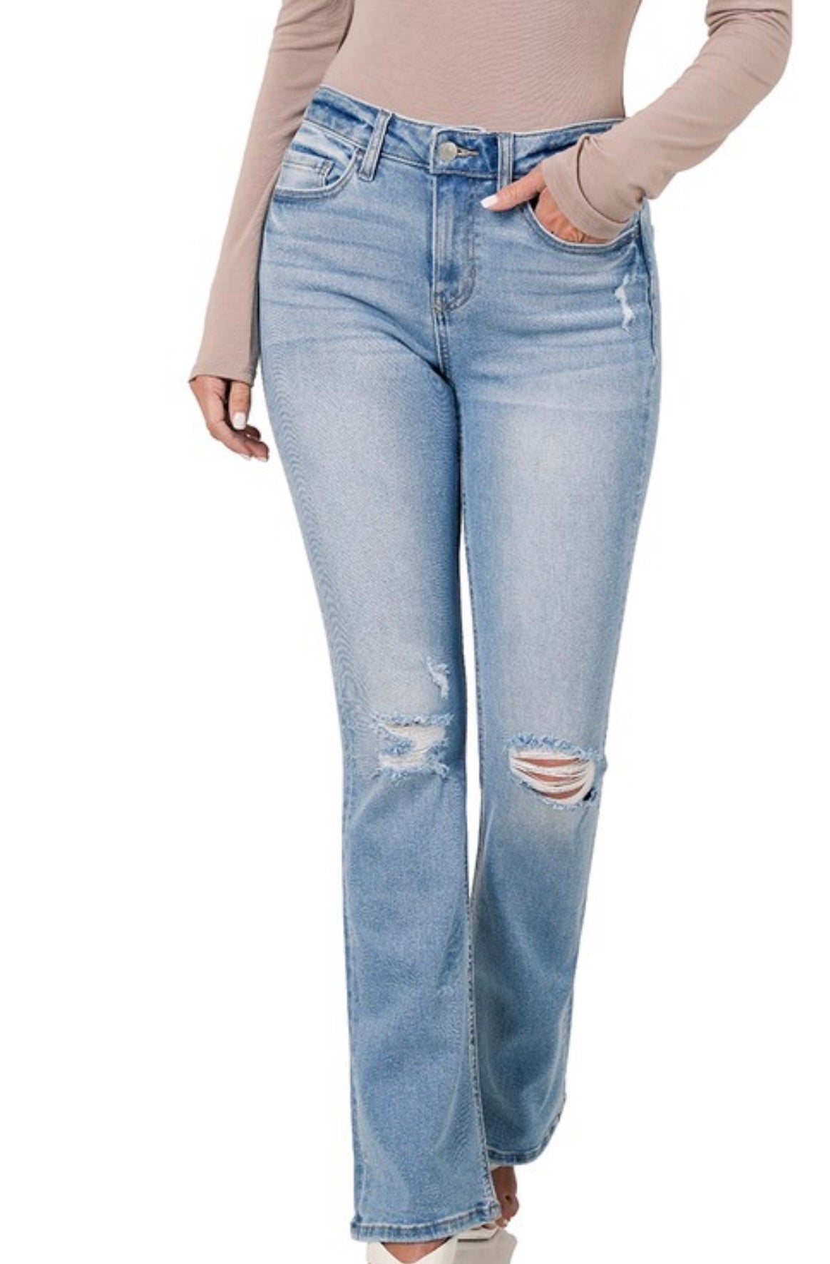 ZENANA MR Distressed Flare Jean