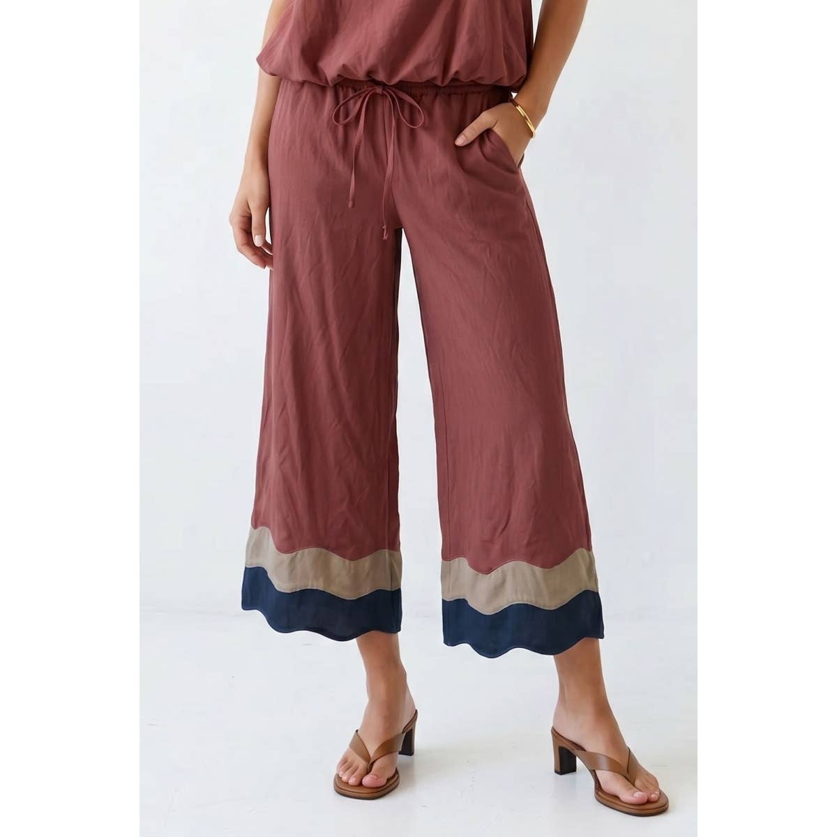 Wavy Colorblock Wide Leg Pants: Dark Navy / S