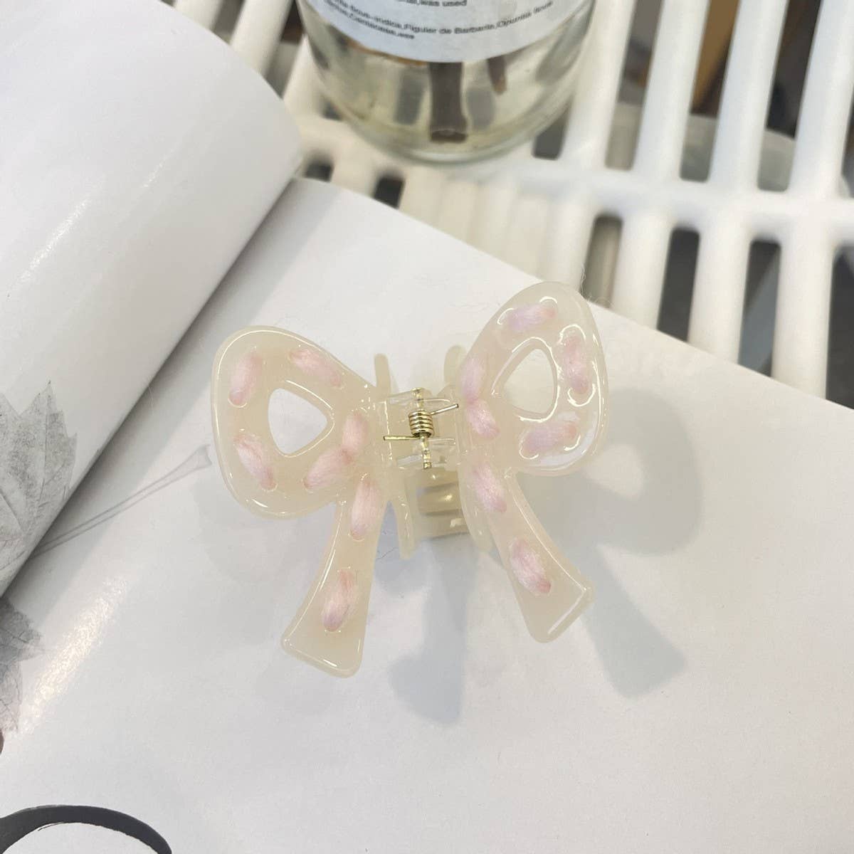 CUTE BOW HAIR CLAW CLIP