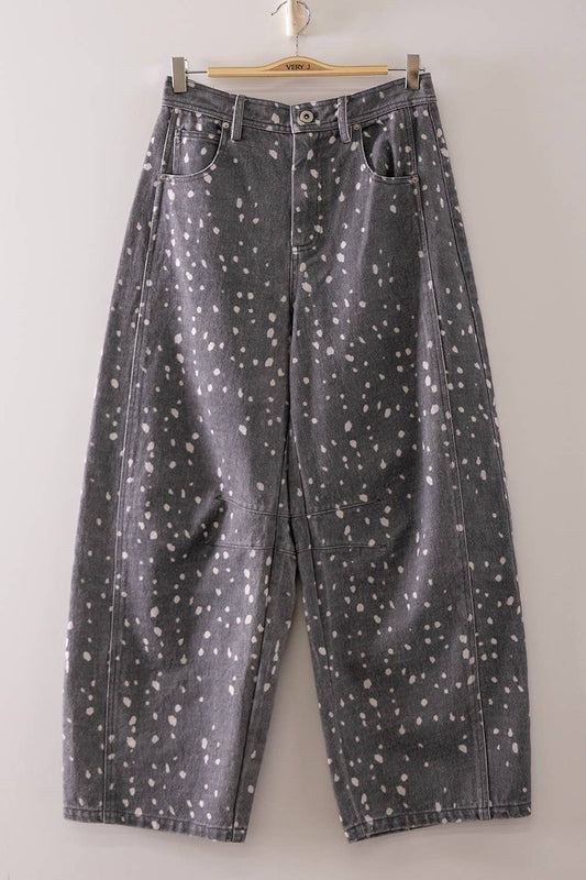 Allover Print Barrel Pants:              GRAY/BAMBI