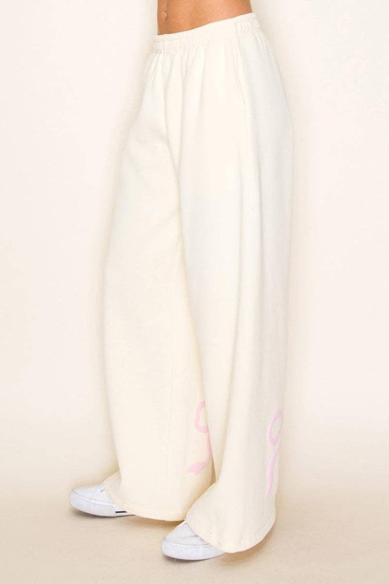 FLEECE BOW WITH SIDE POCKET WIDE LEG PANTS AND MATCHING BOW HOODIE
