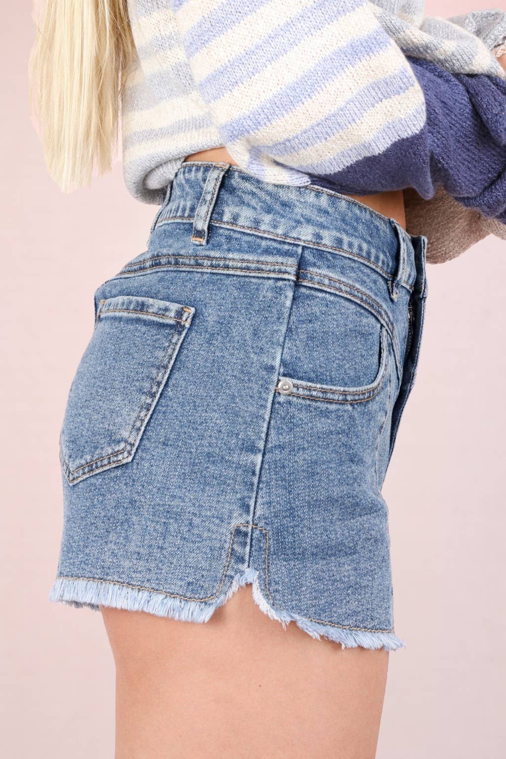 VERY JEAN Washed Frayed Denim Shorts