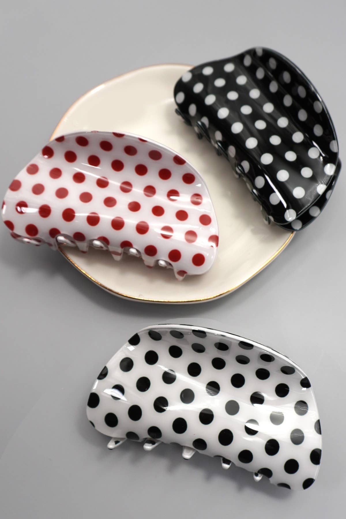 JUMBO POLKA DOT HAIR CLAW CLIPS | White
