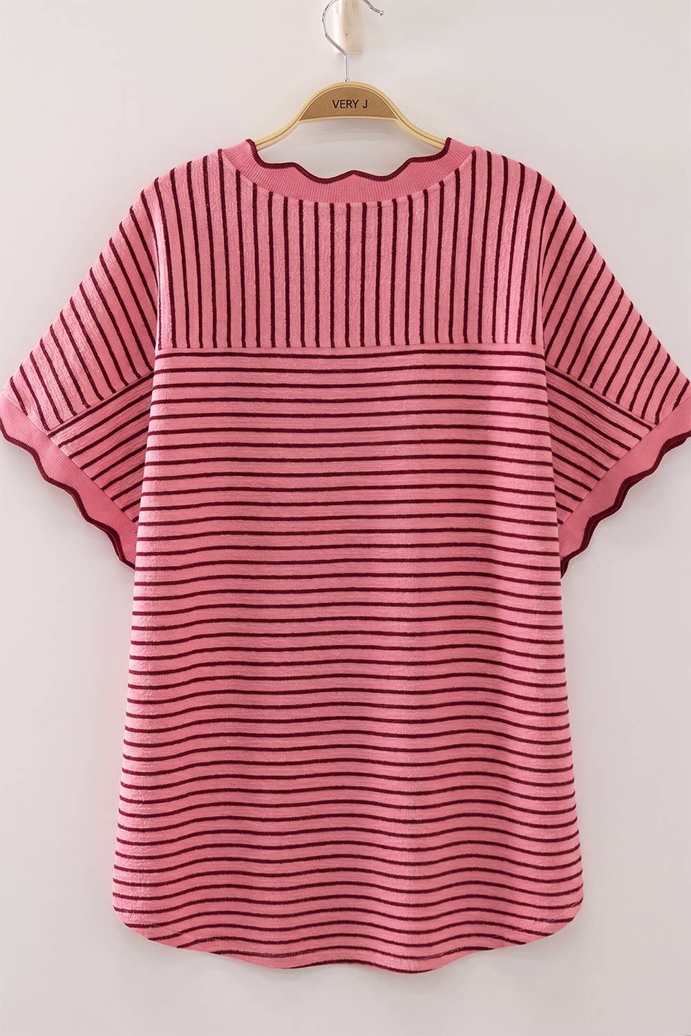 NT12700-Scallop Trim Stripe Knit Top: WHITE STRIPE / S-M-L/2-2-2